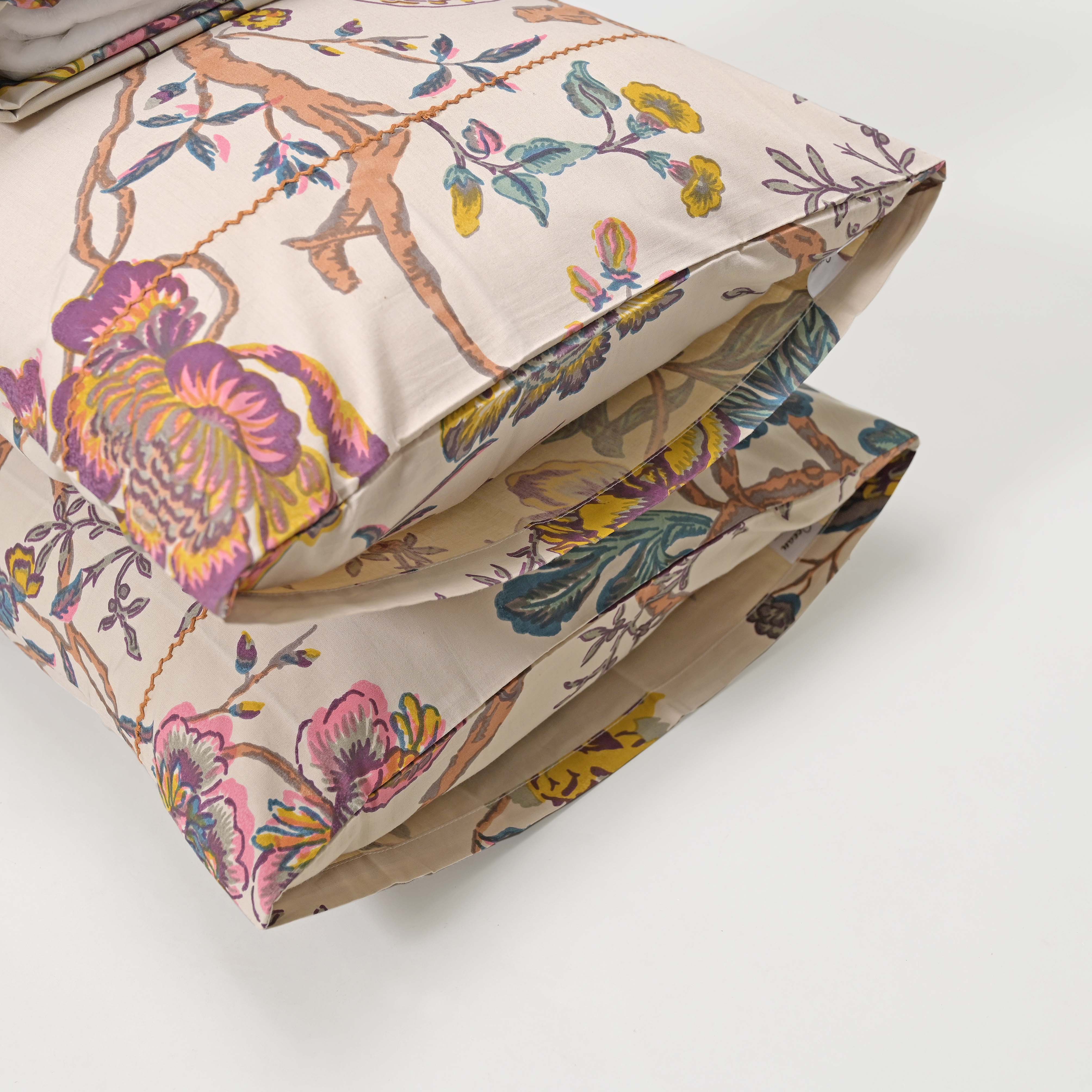 Gracious 300 TC Bed Sheet