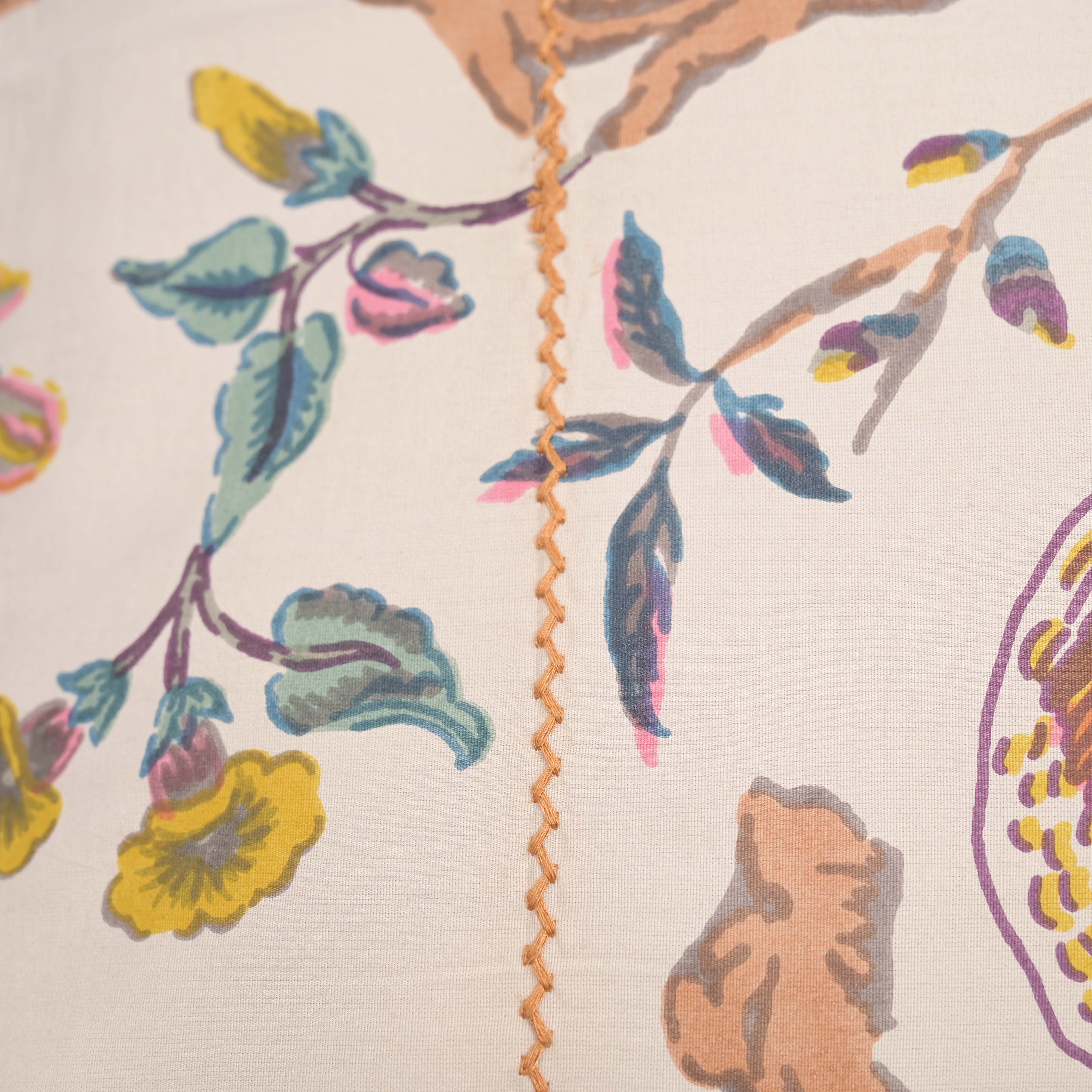 Gracious 300 TC Bed Sheet
