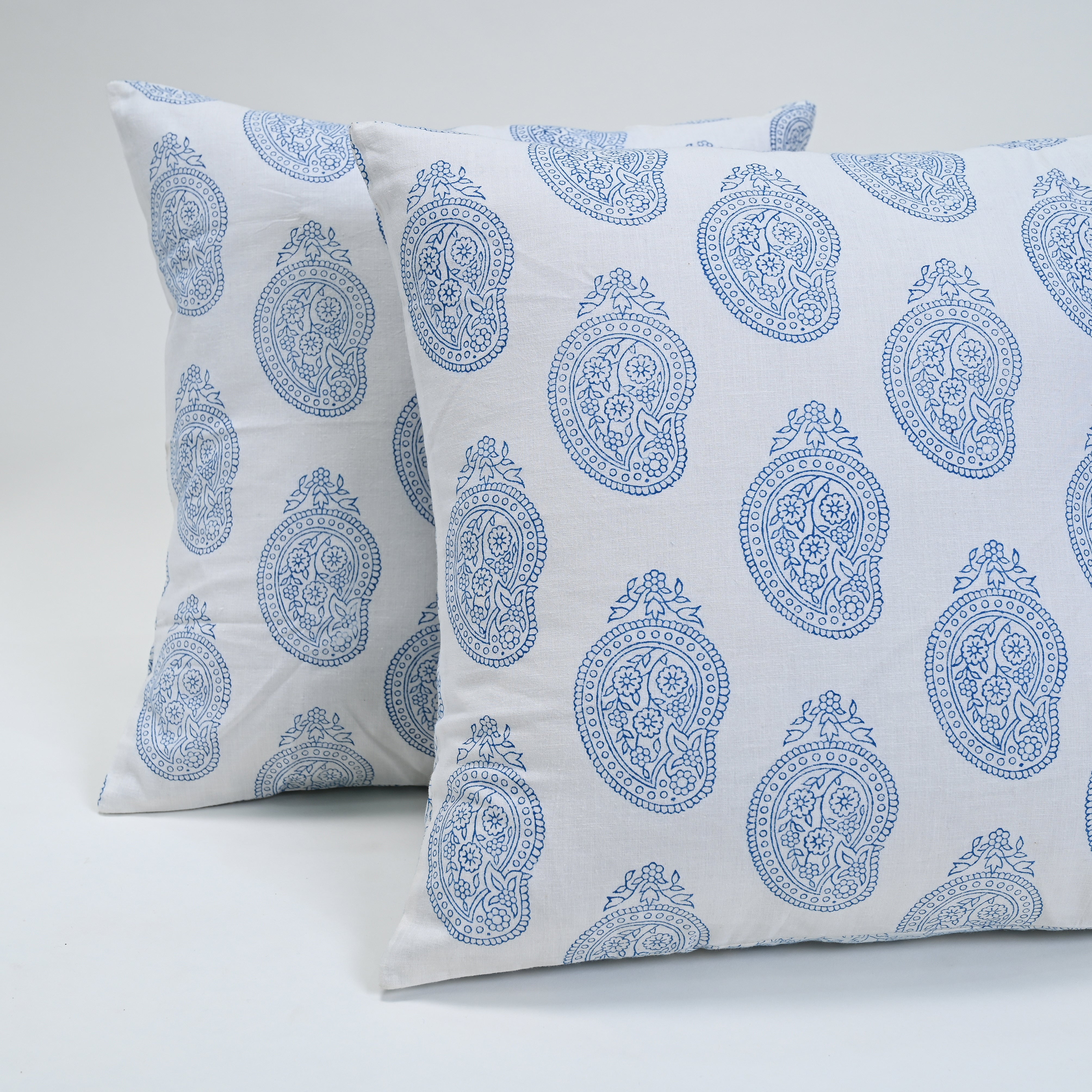 Classic Paisely Cushion Cover