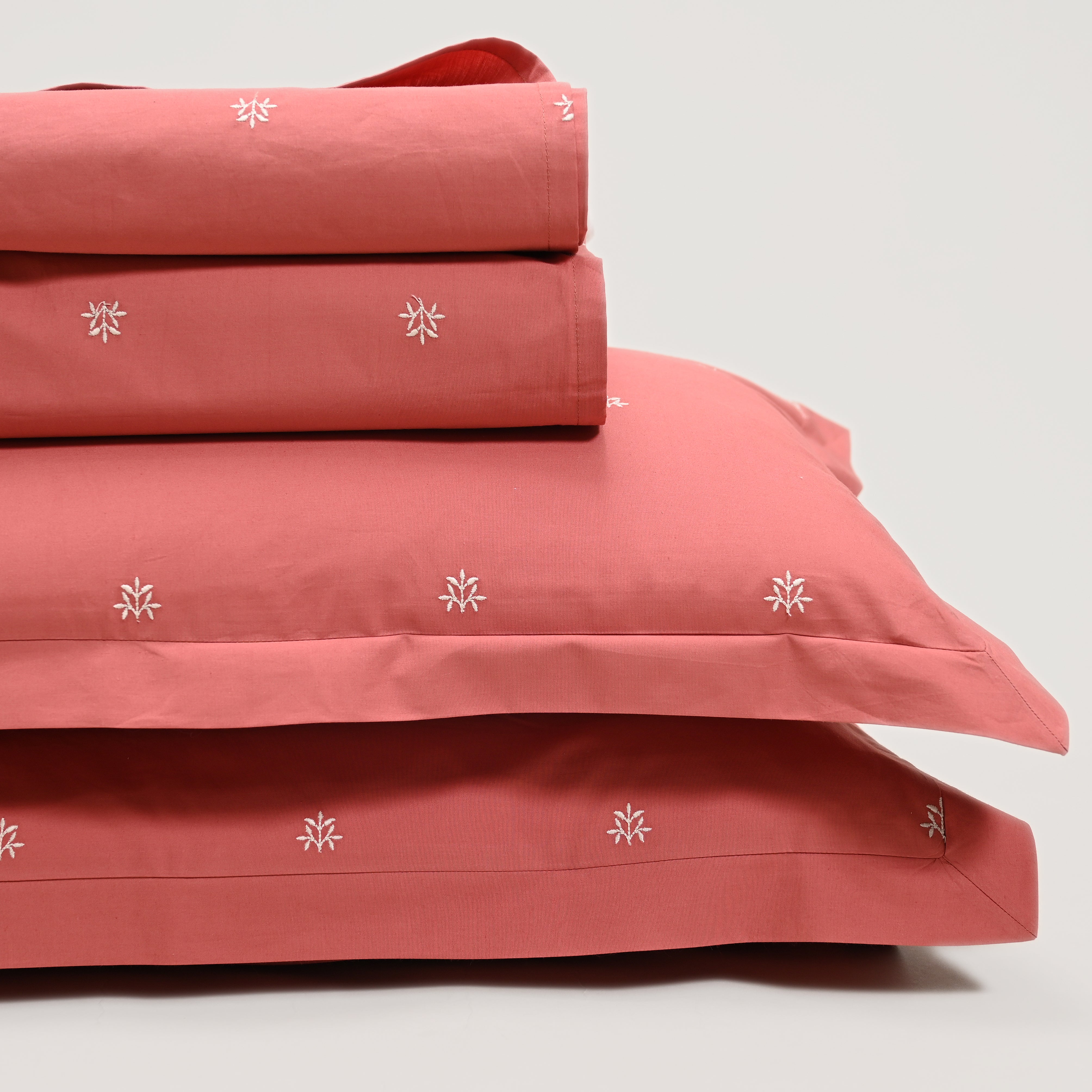 Gemini Bloom Bedsheet - Regal Embroidered 300 TC Luxury Cotton Sheets