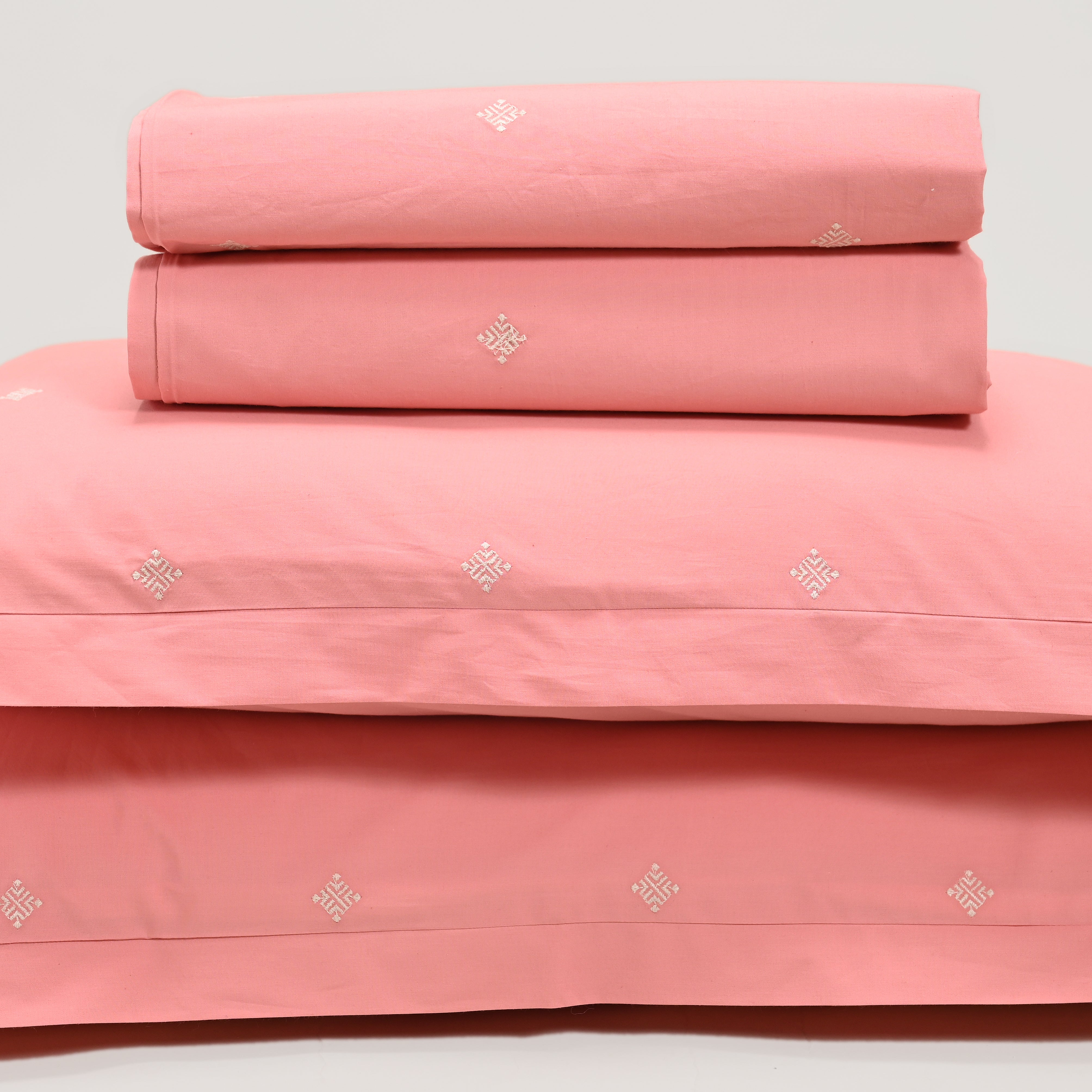 Kaleido Bedsheet - Regal Embroidered 300 TC Luxury Cotton Sheets