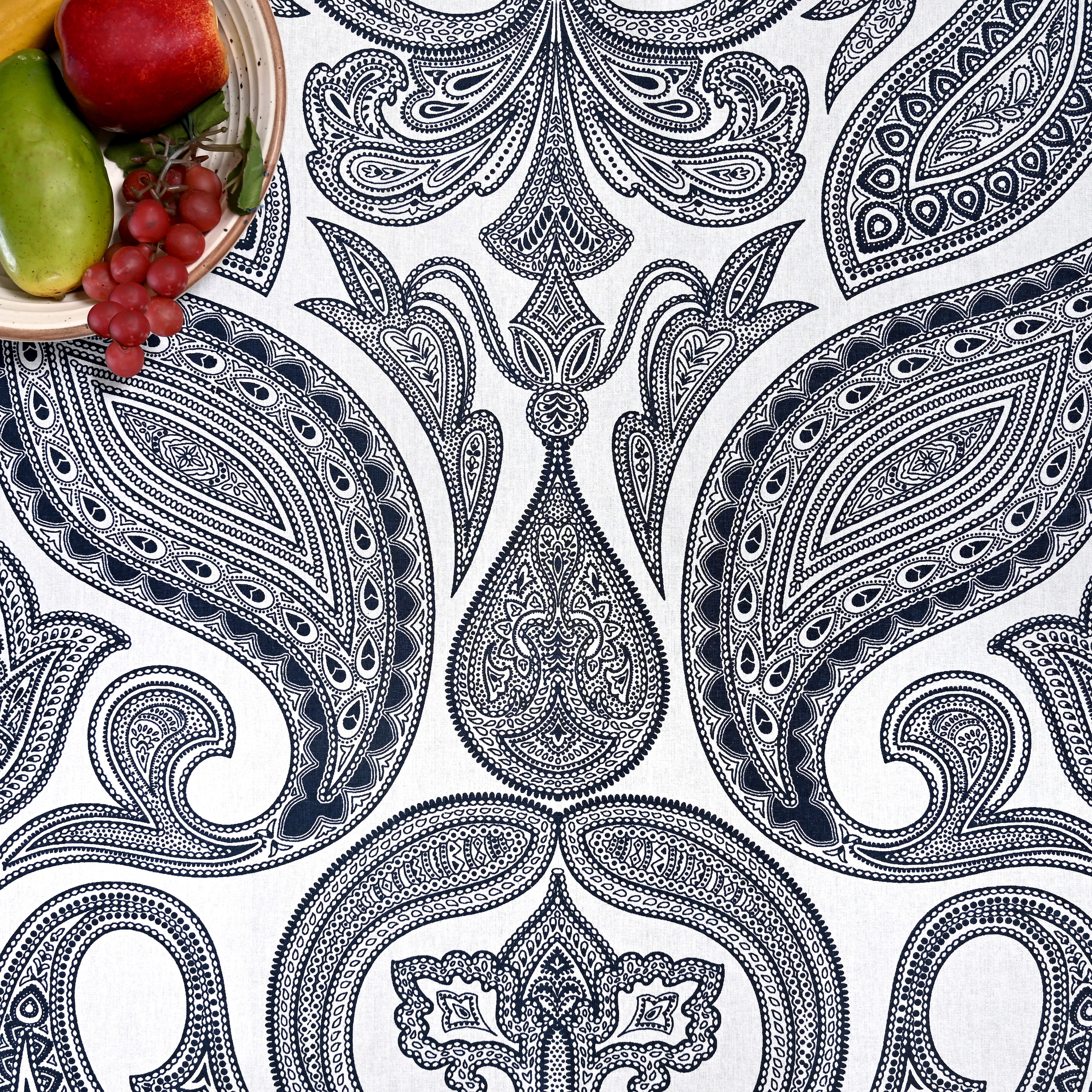 Stencil Chintz 6 Seater Table Cover