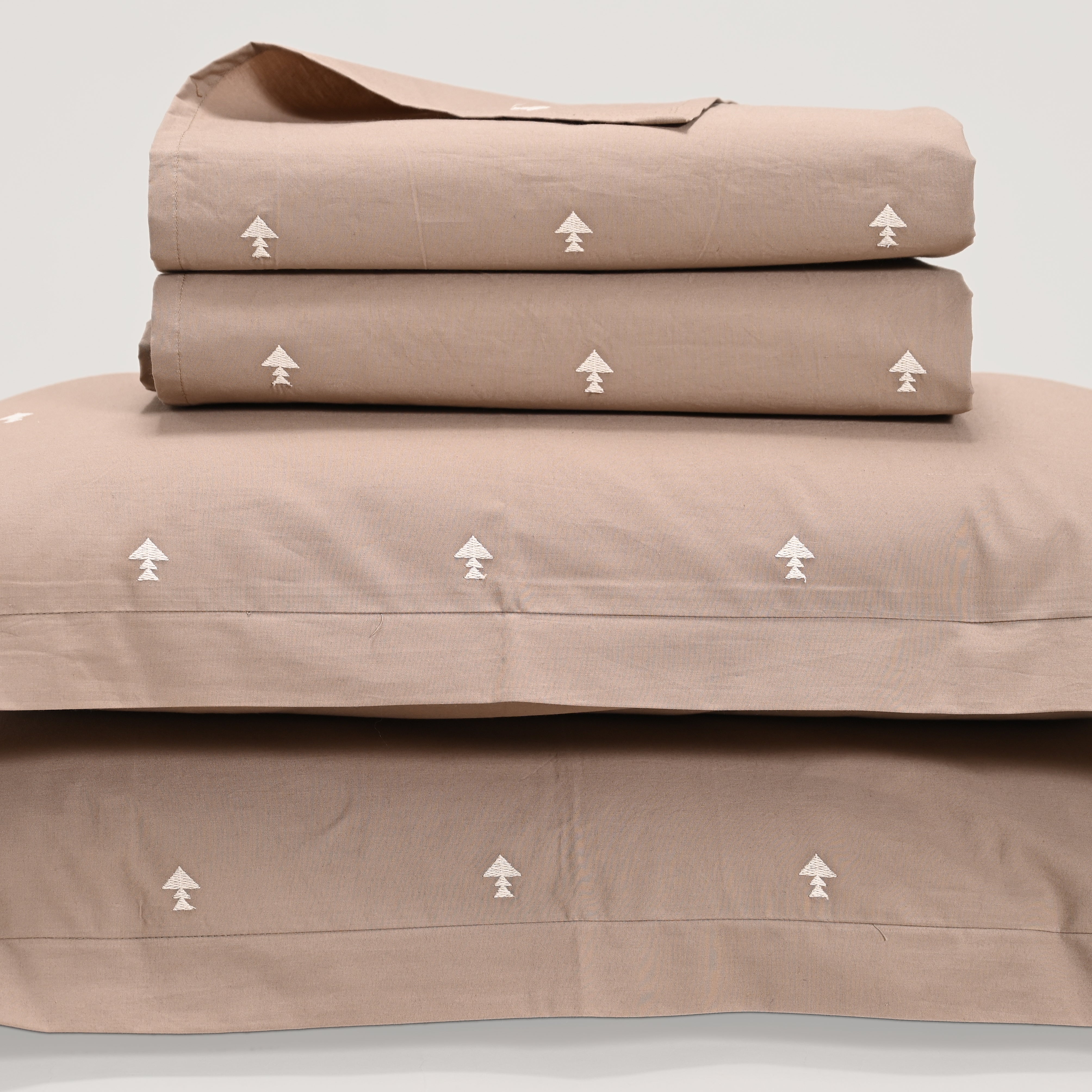 Noel Bedsheet - Regal Embroidered 300 TC Luxury Cotton Sheets