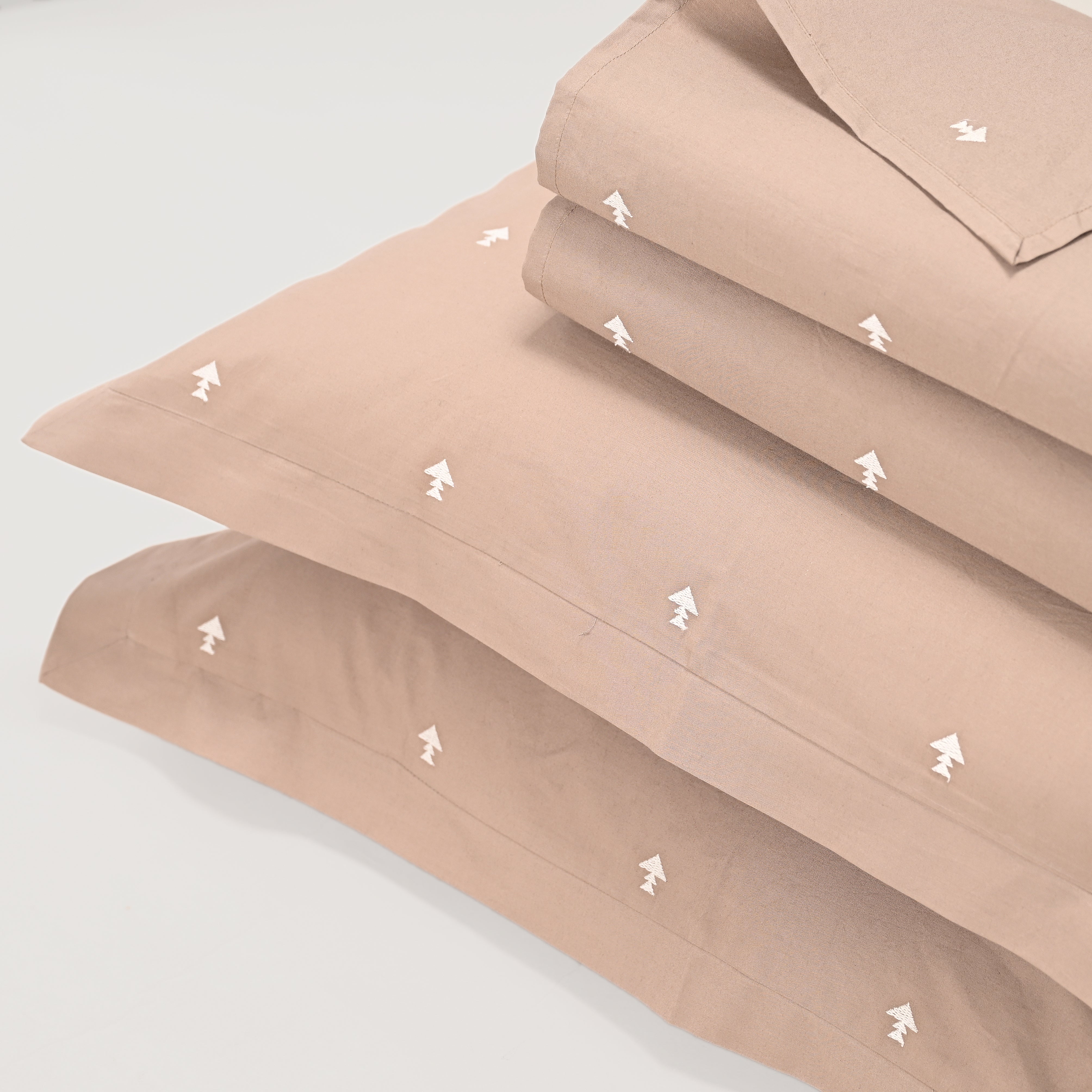 Noel Bedsheet - Regal Embroidered 300 TC Luxury Cotton Sheets