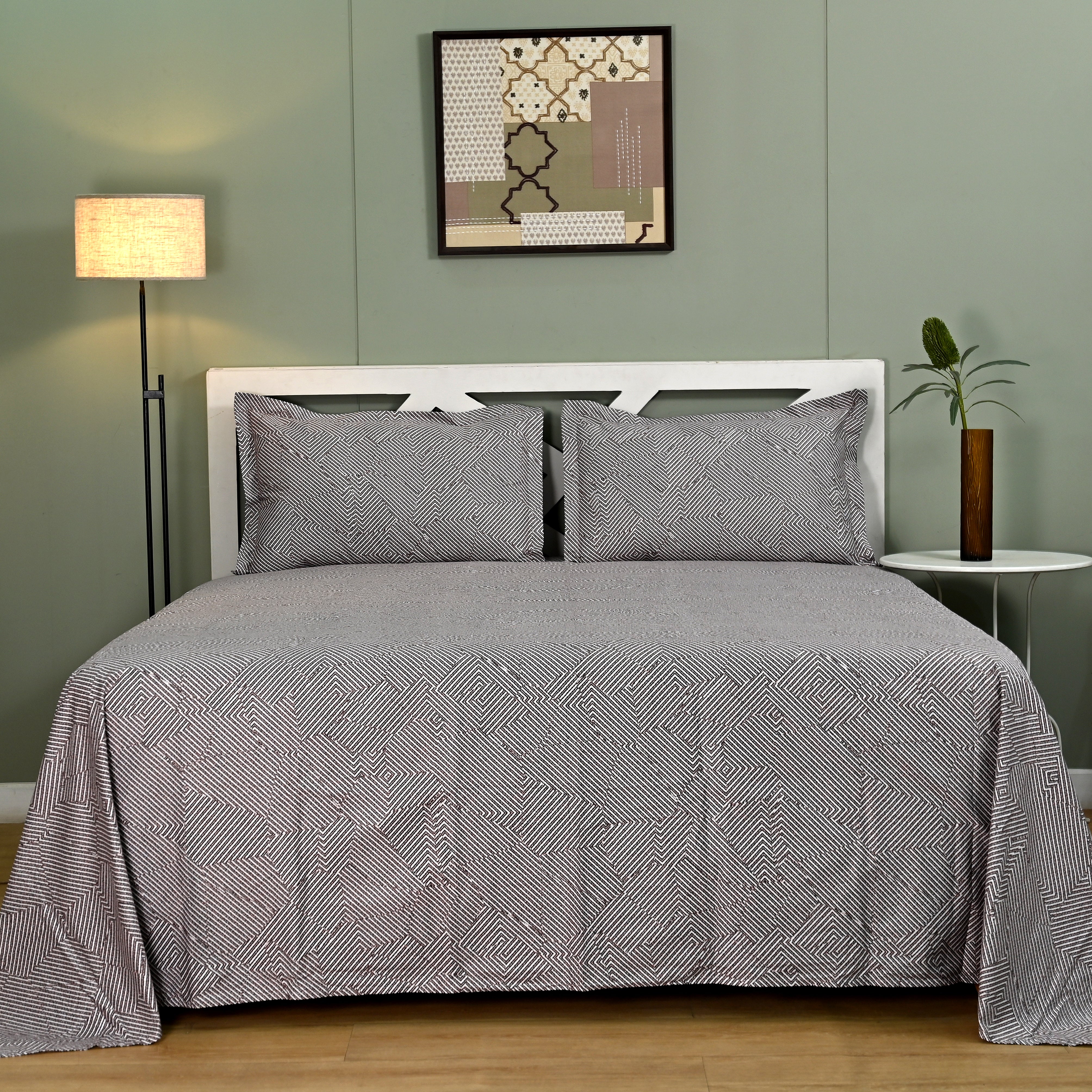 Maverick - Plum Bark | 300 TC Percale King Size Bed Sheet Set