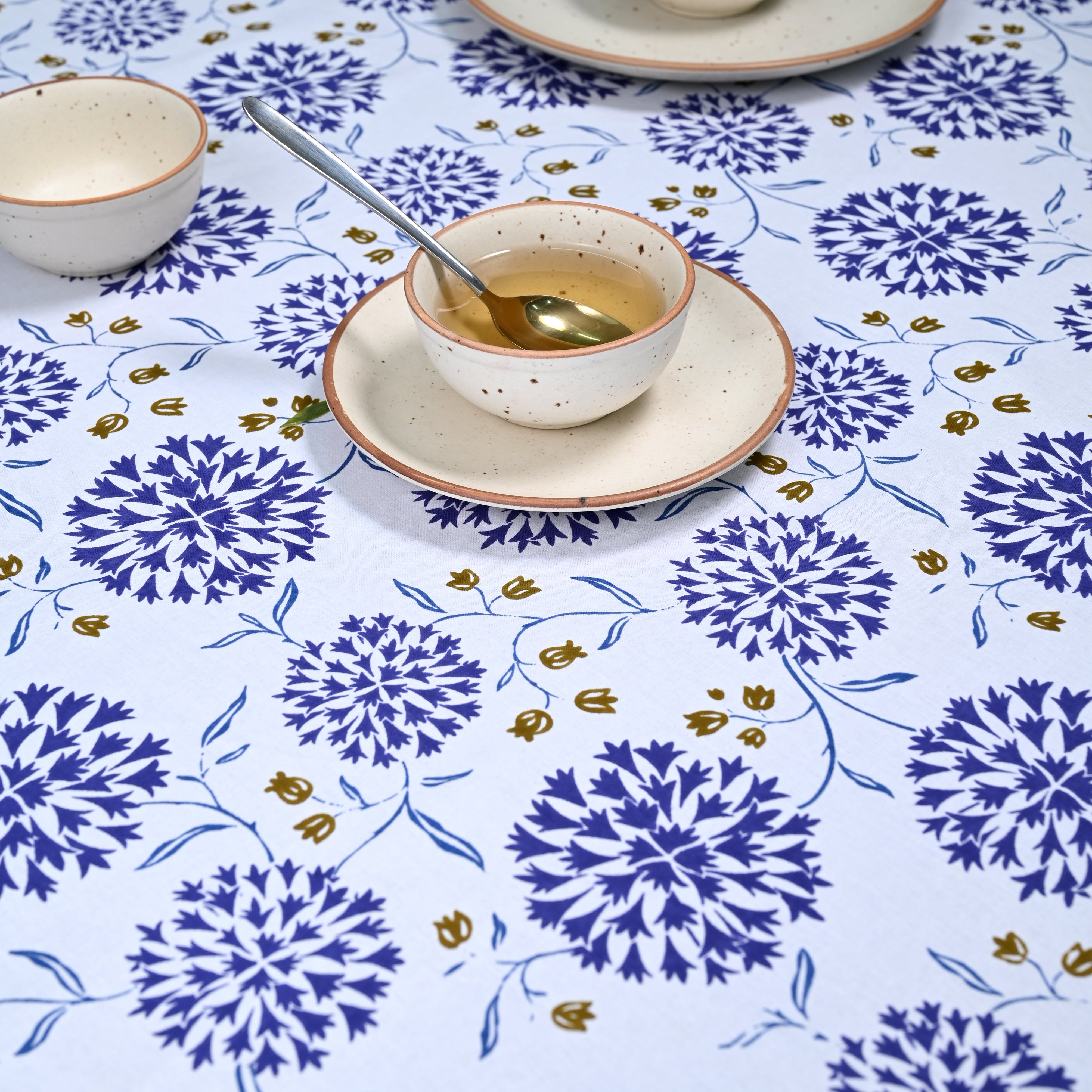 Kadamba 12 Seater Table Cover