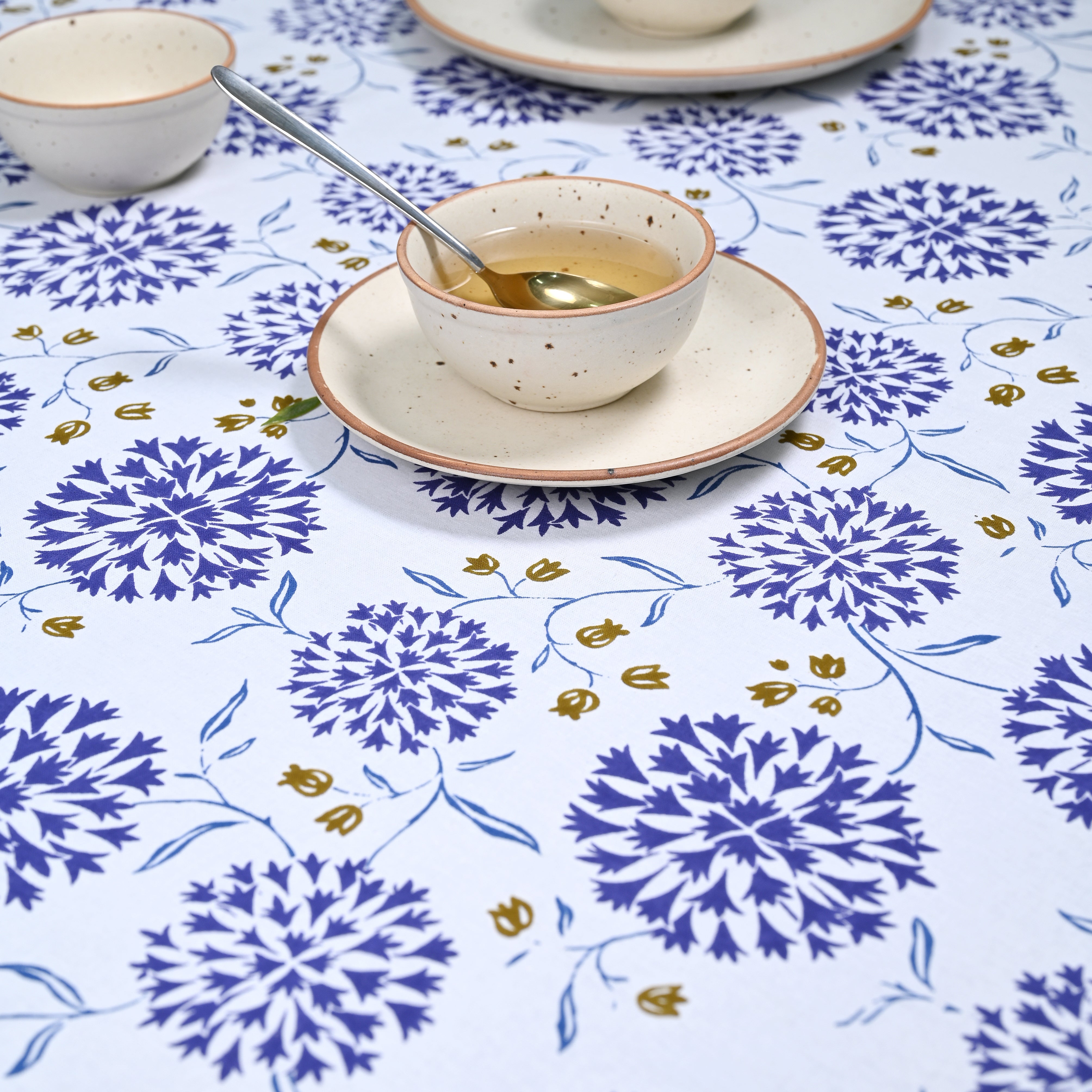 Kadamba 12 Seater Table Cover