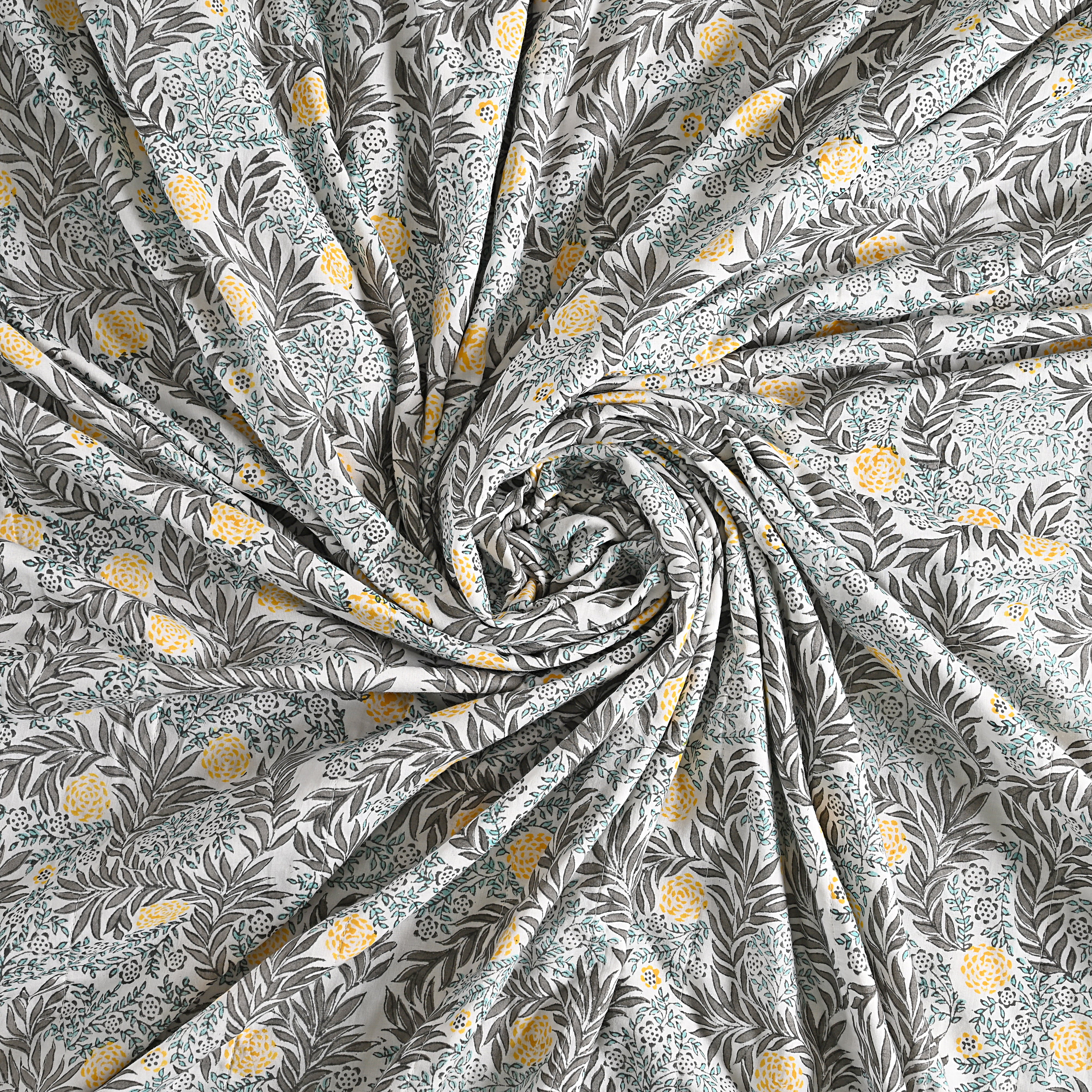 Euphoria Lightwight Flannel Filled, Soft Summer Blanket/ Dohar