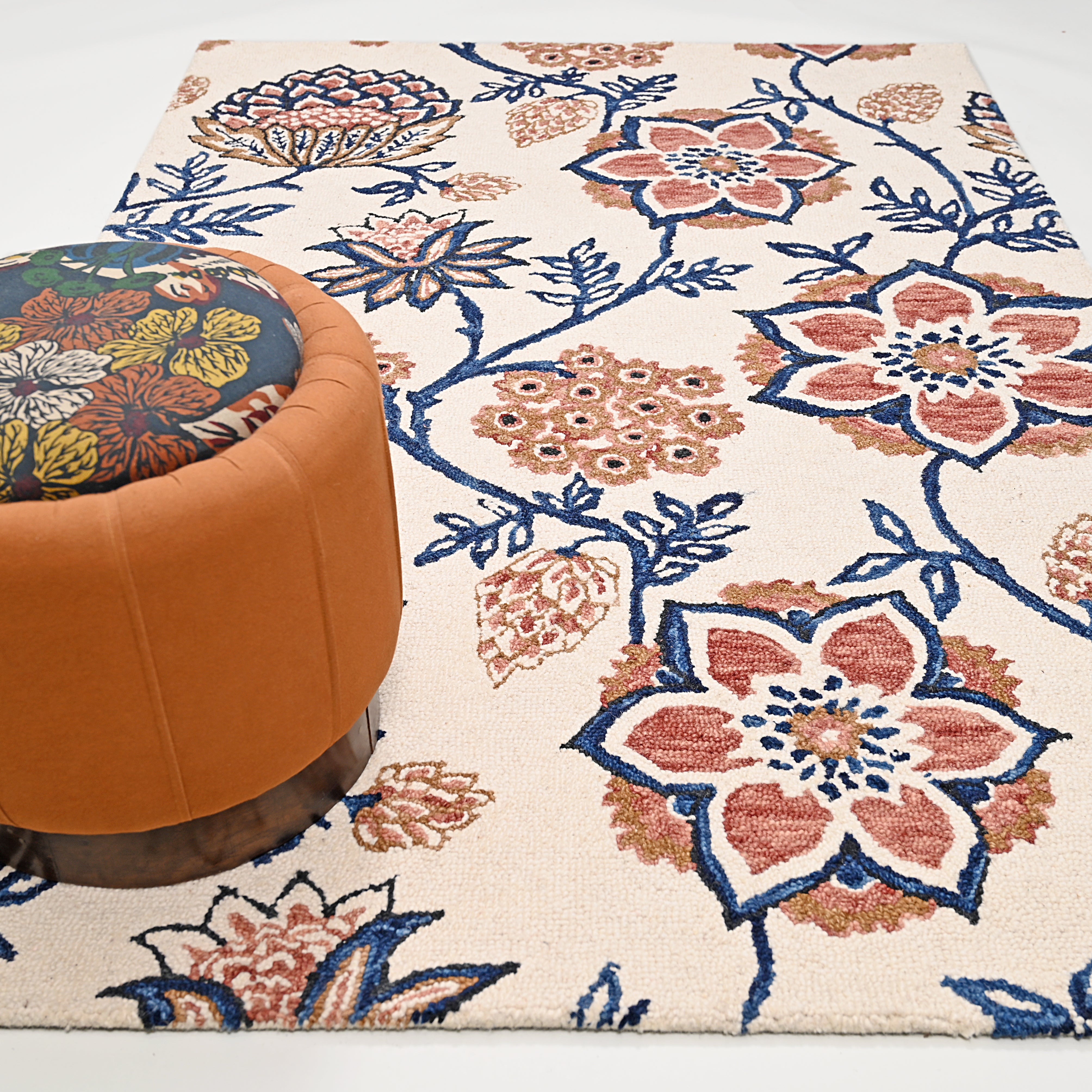 Vicotria Hand Tufted Carpet