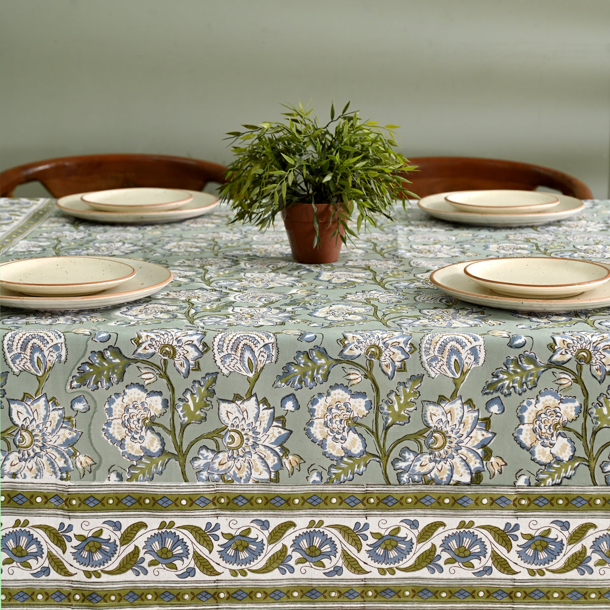 Floral Gulistan Table Cover