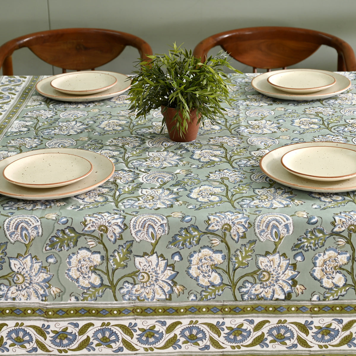 Floral Gulistan Table Cover
