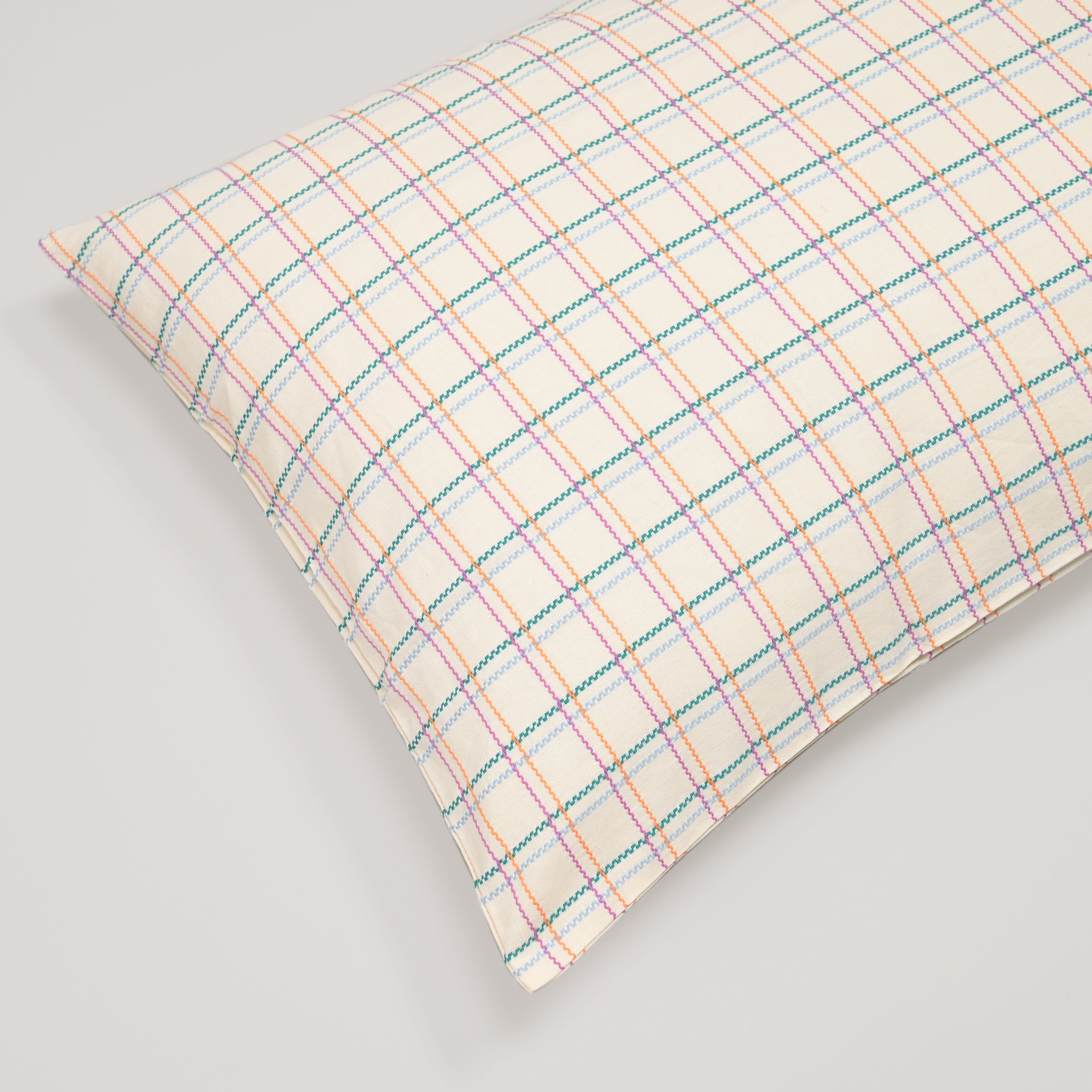 Wavy Checks Bedsheet