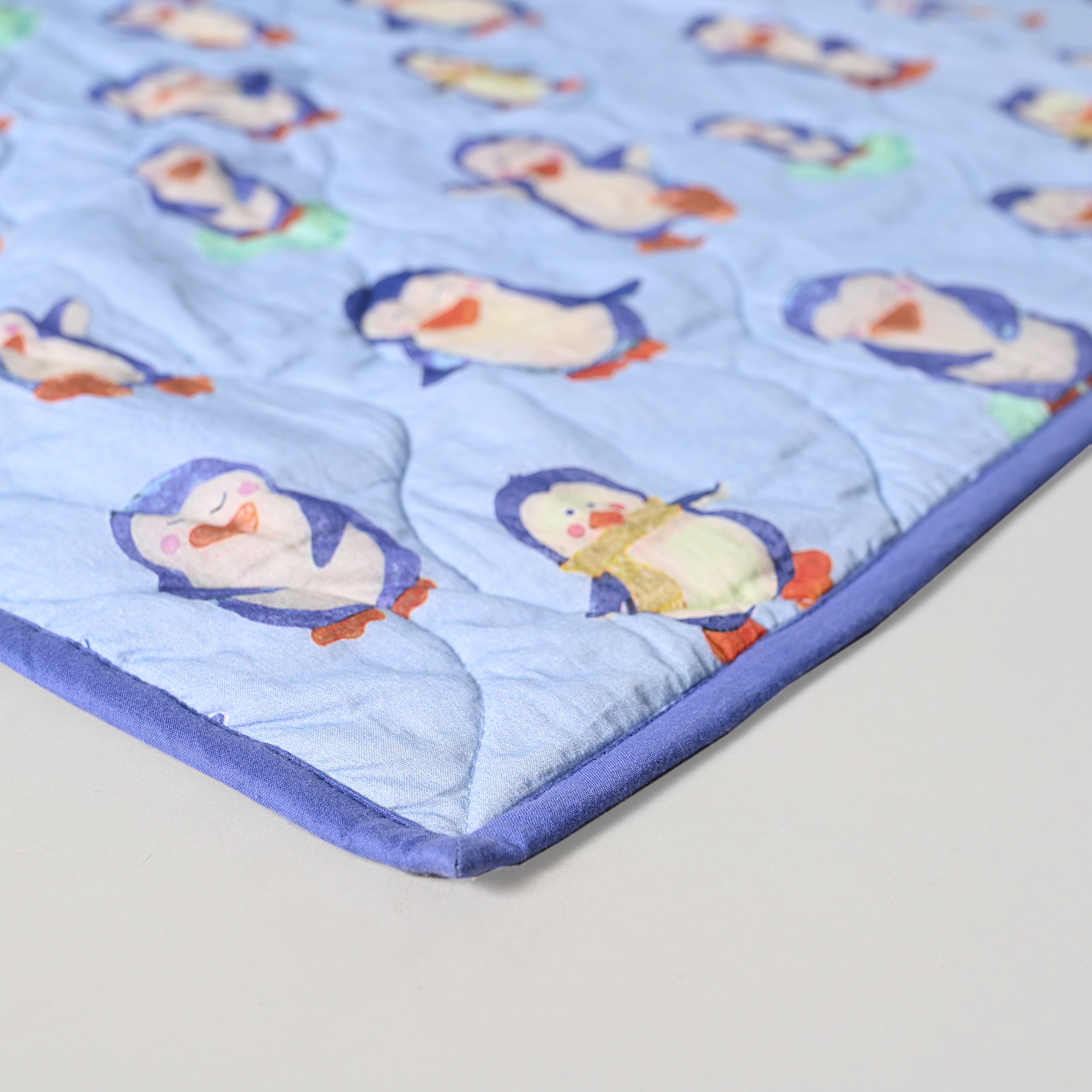Penguin baby Quilt