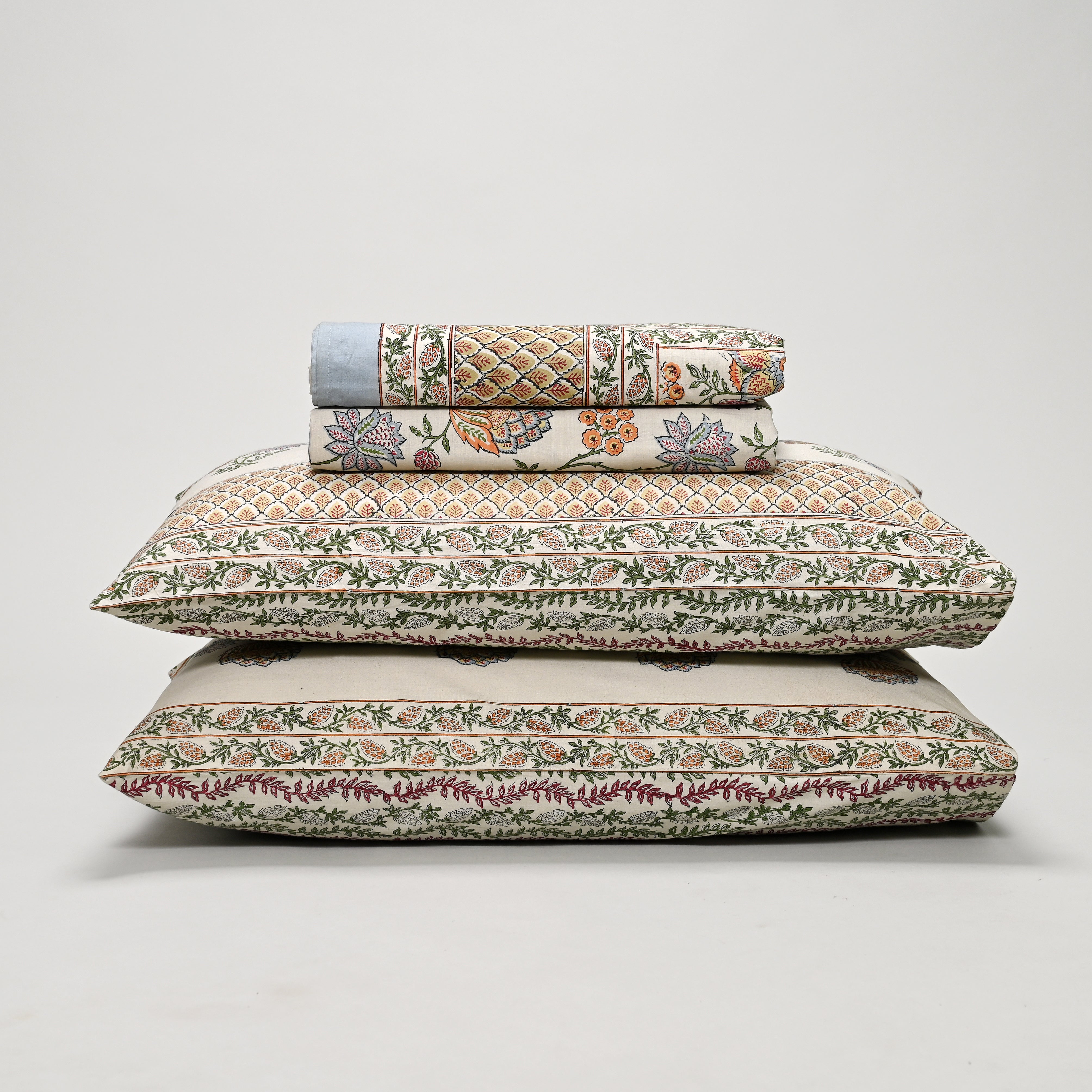 Victoria Vintage Bed Sheet