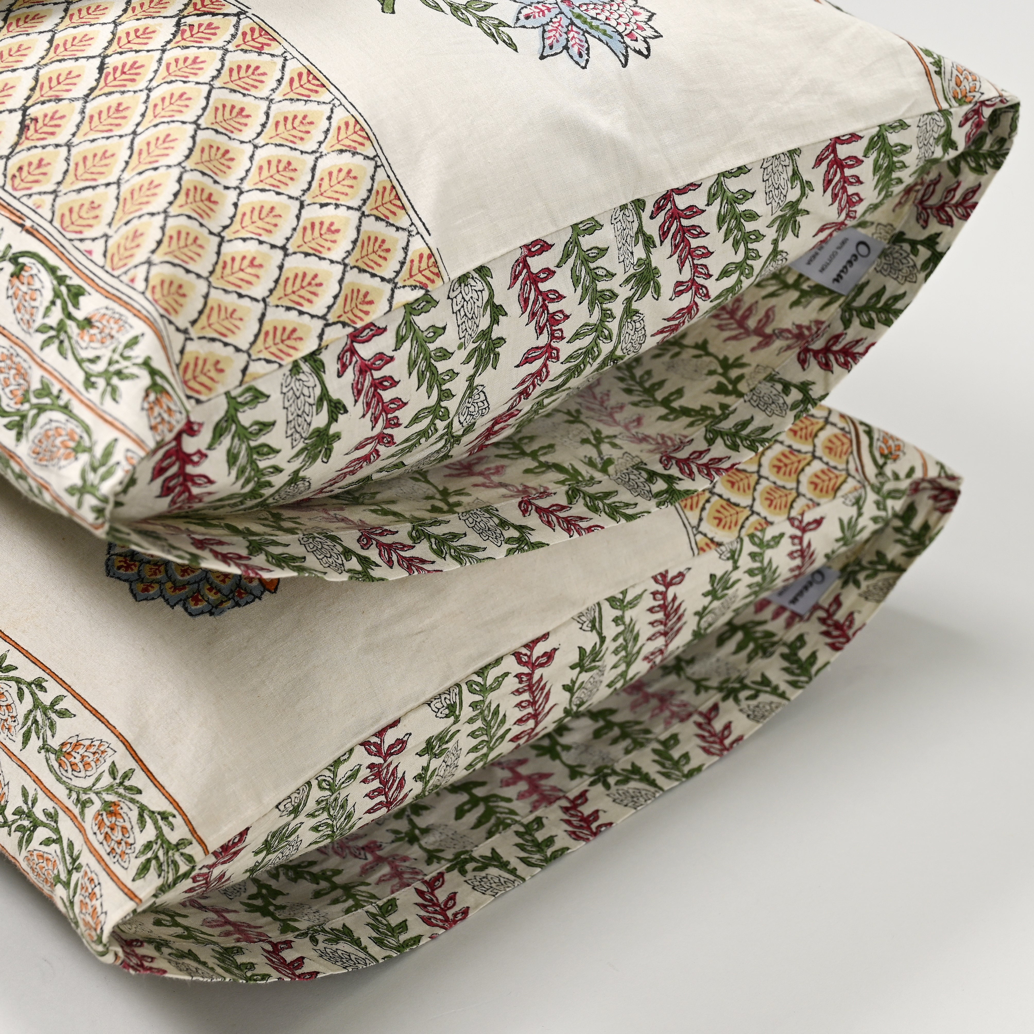 Victoria Vintage Bed Sheet