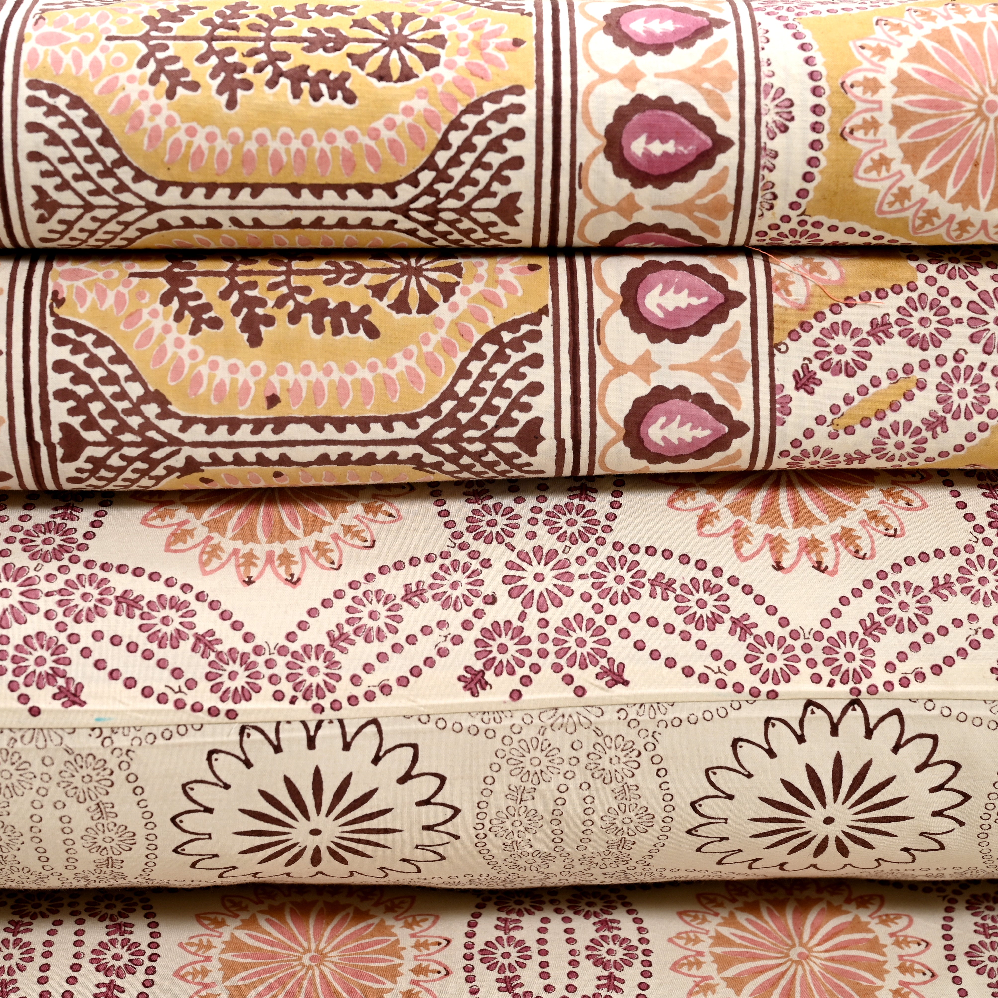 Splendour King Size Block Printed Cotton Bed Sheet Set