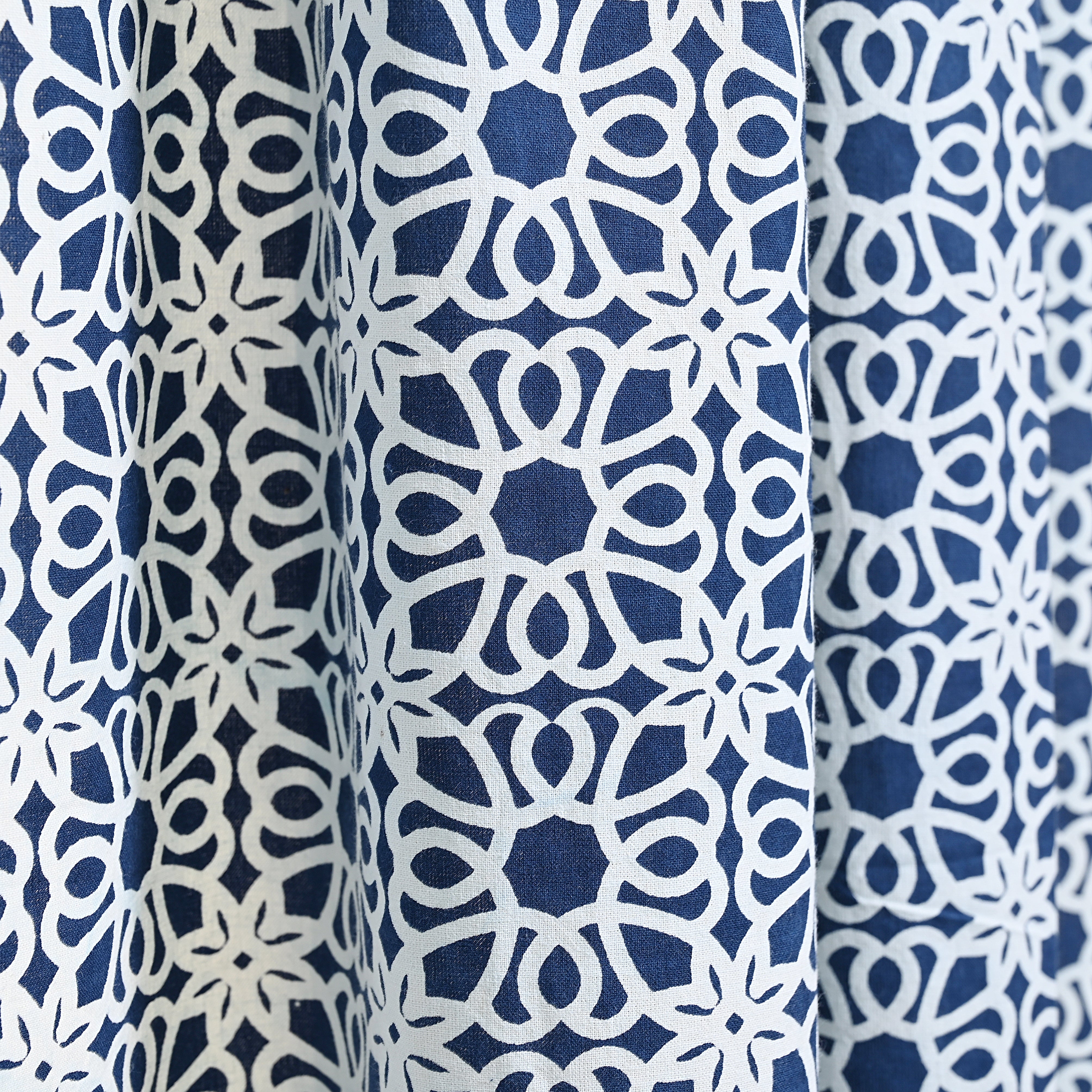 Labyrinth Enigma Curtain 2 Pc Set