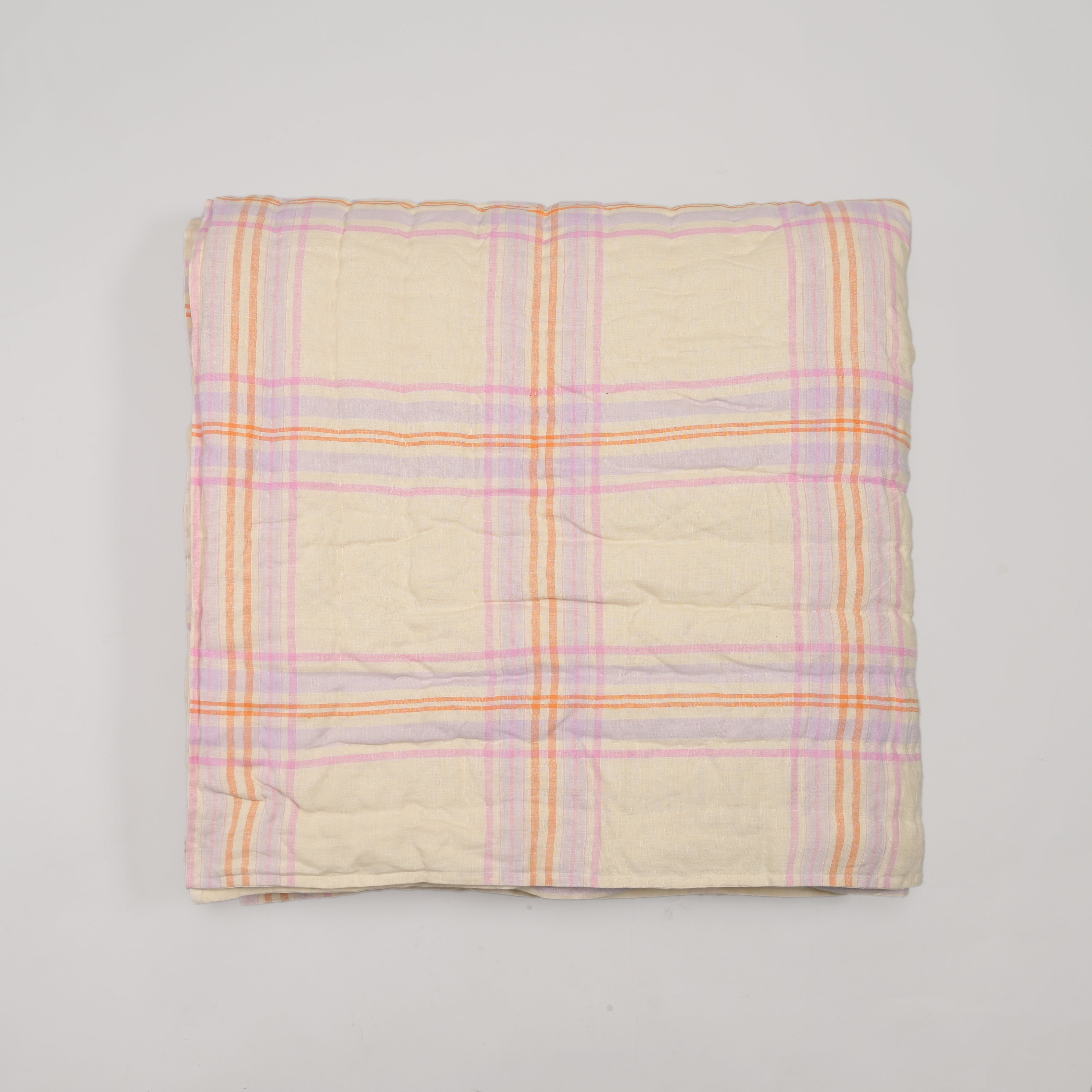 Pink Harmony Checkered Linen Quilt