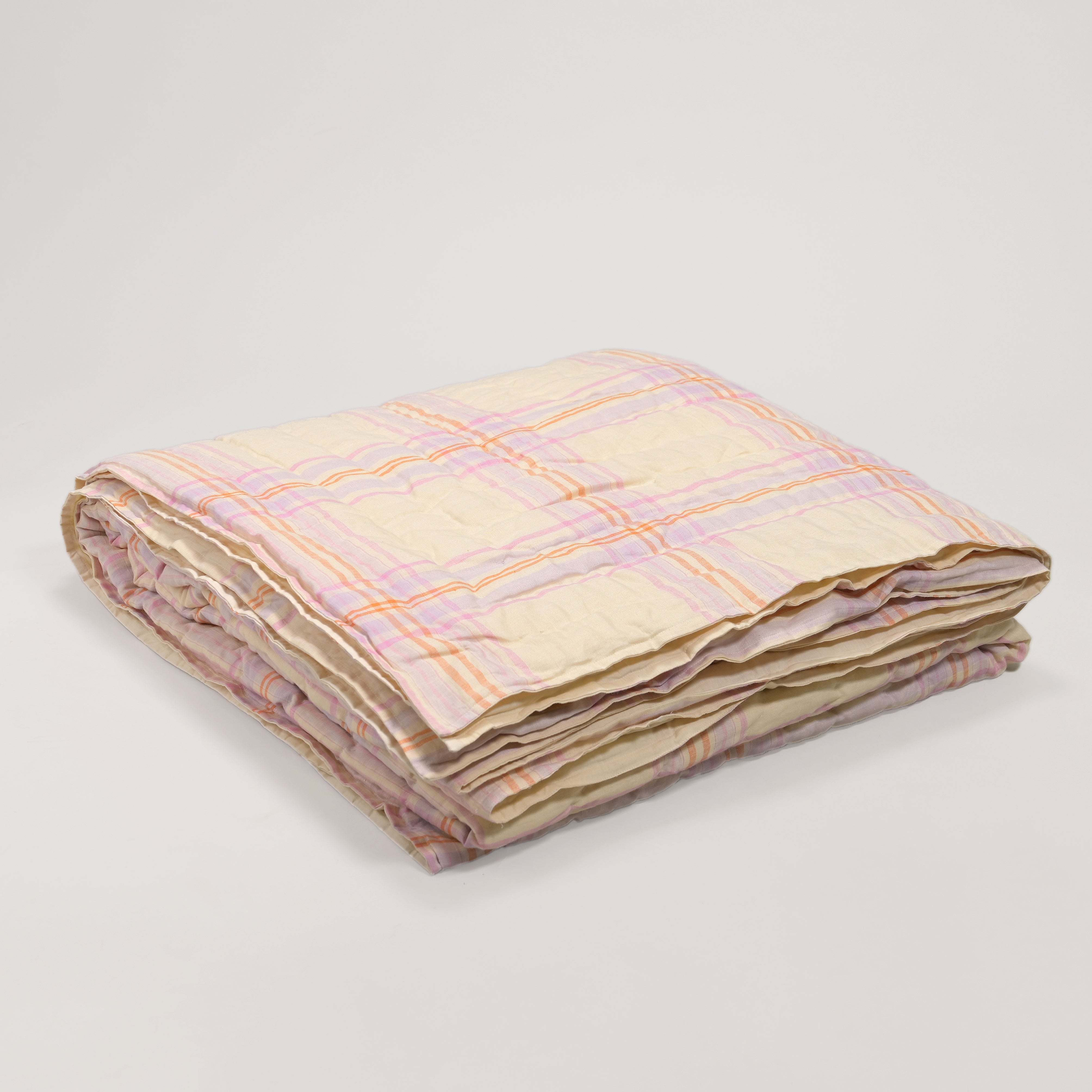 Pink Harmony Checkered Linen Quilt