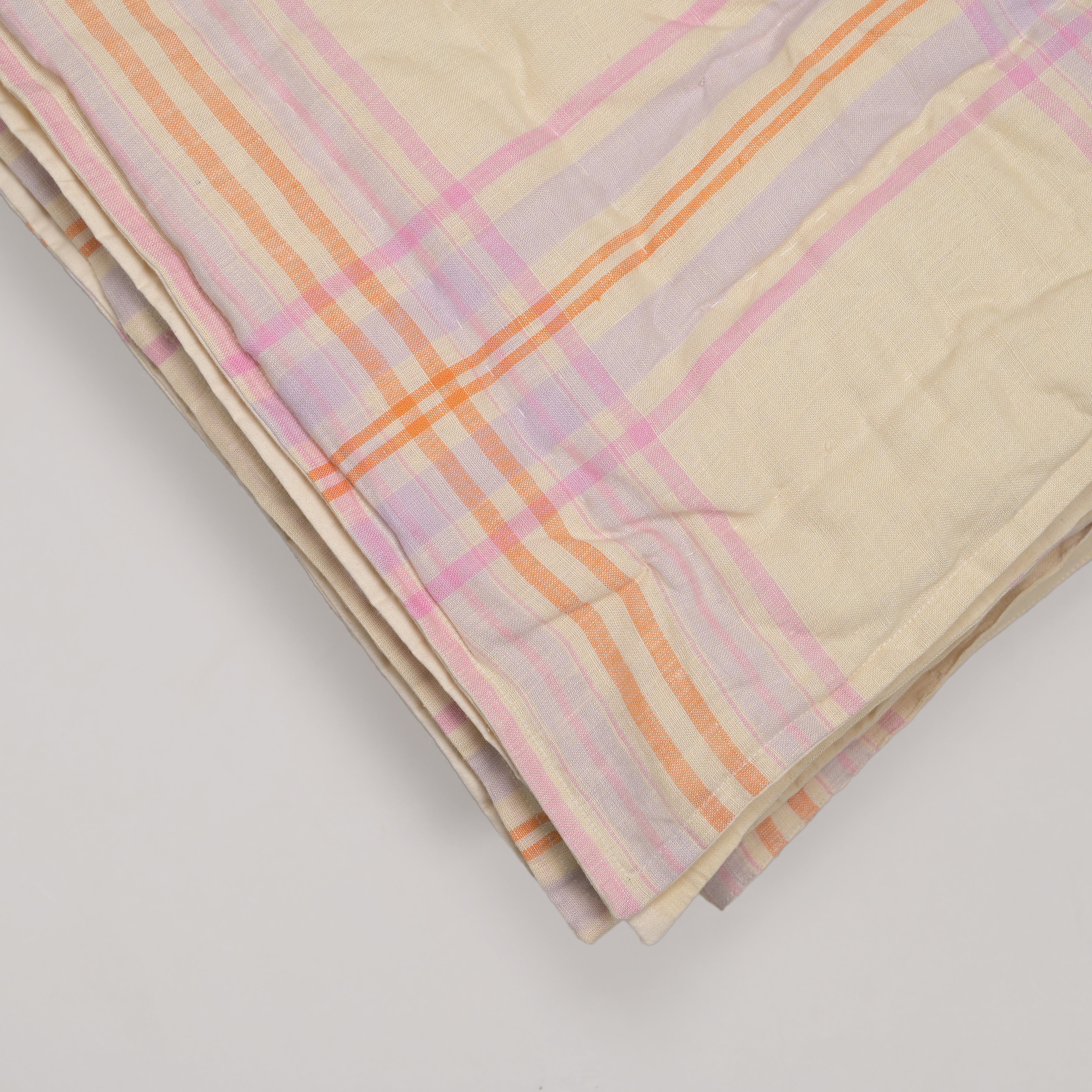 Pink Harmony Checkered Linen Quilt