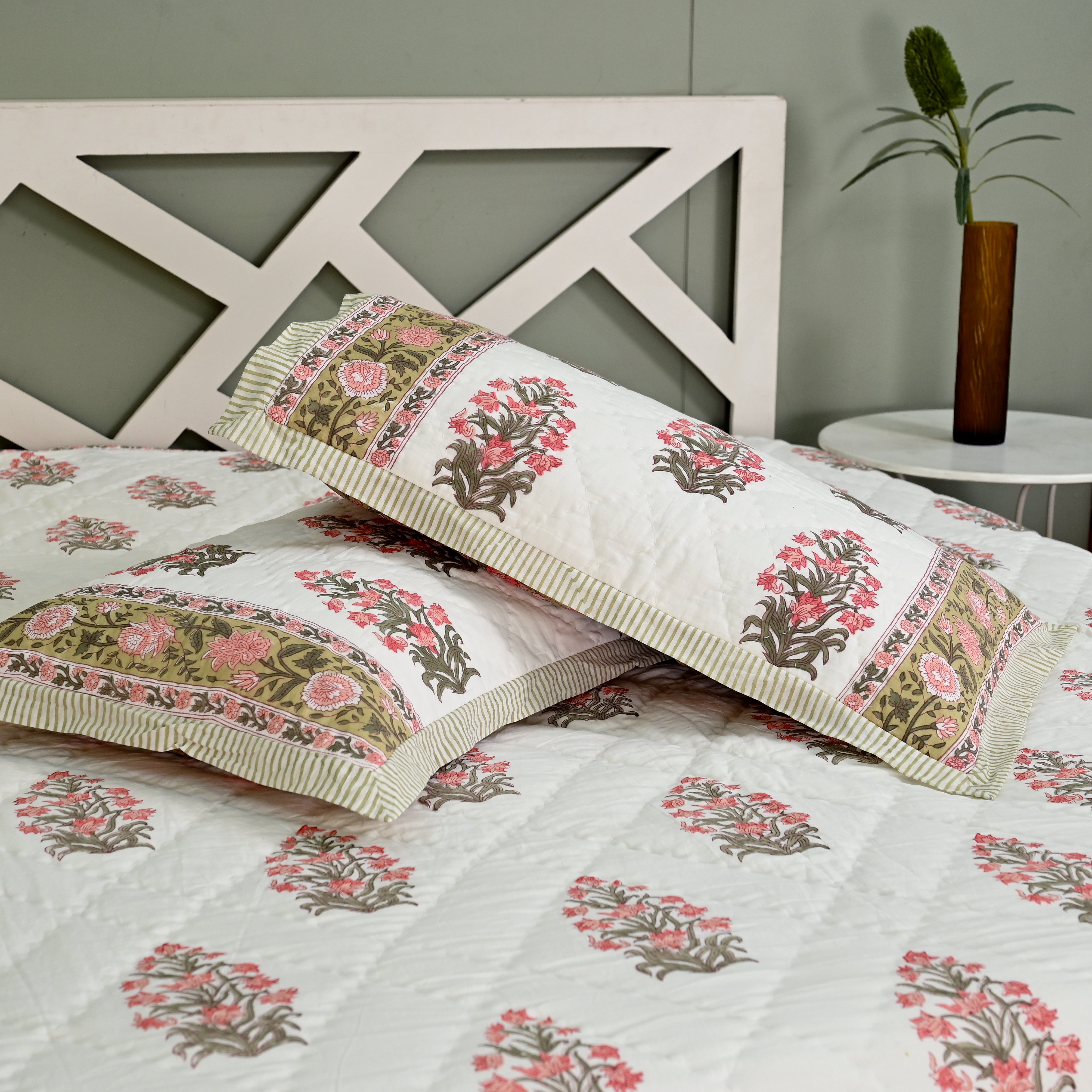 Nishat Premium Hand Made Jaipur Reversible Quilt (2 & 3 Pc set)