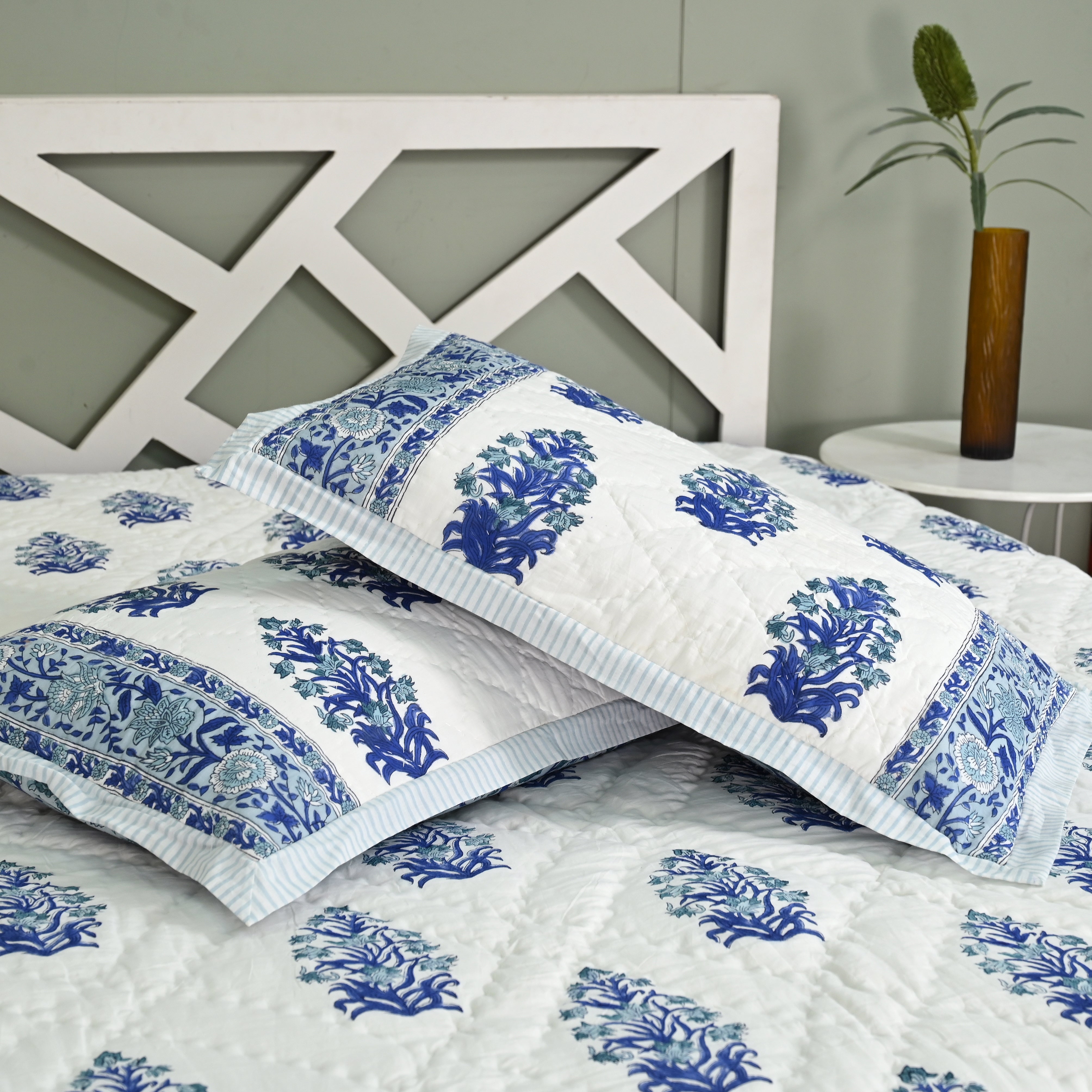 Nishat Premium Hand Made Jaipur Reversible Quilt (2 & 3 Pc set)