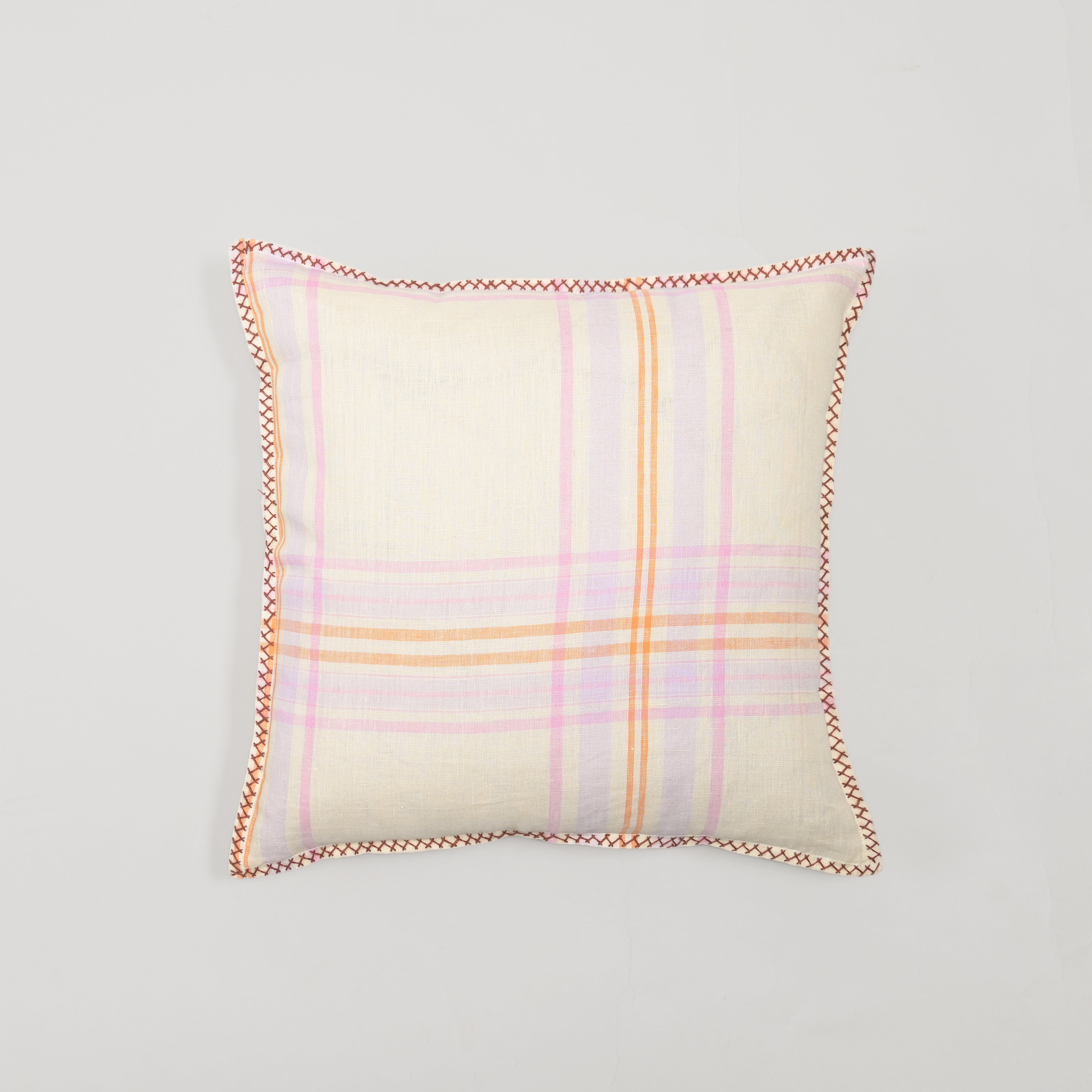 Linen Edge Elegance Cushion Cover