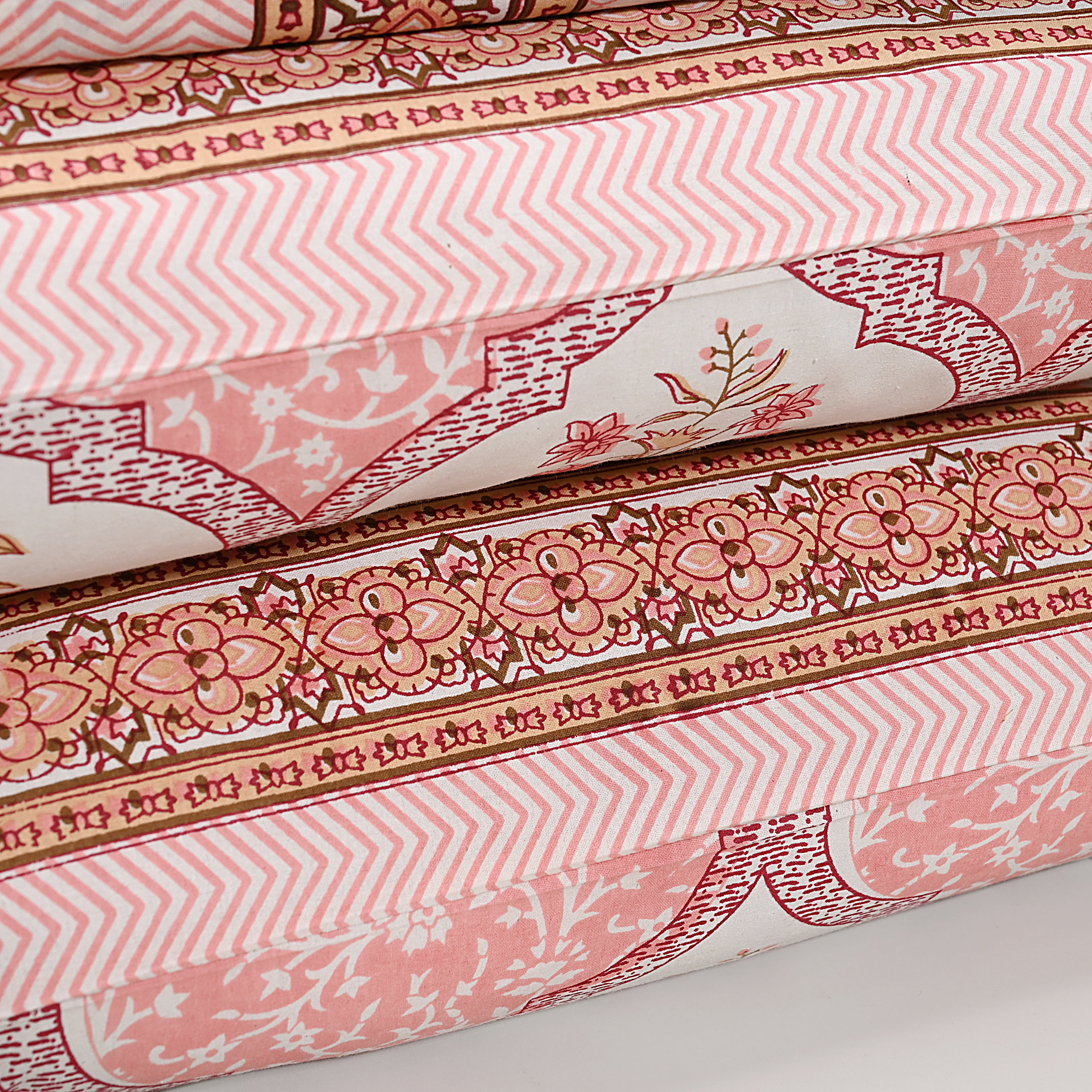 Bouquet Pink Bed Sheet