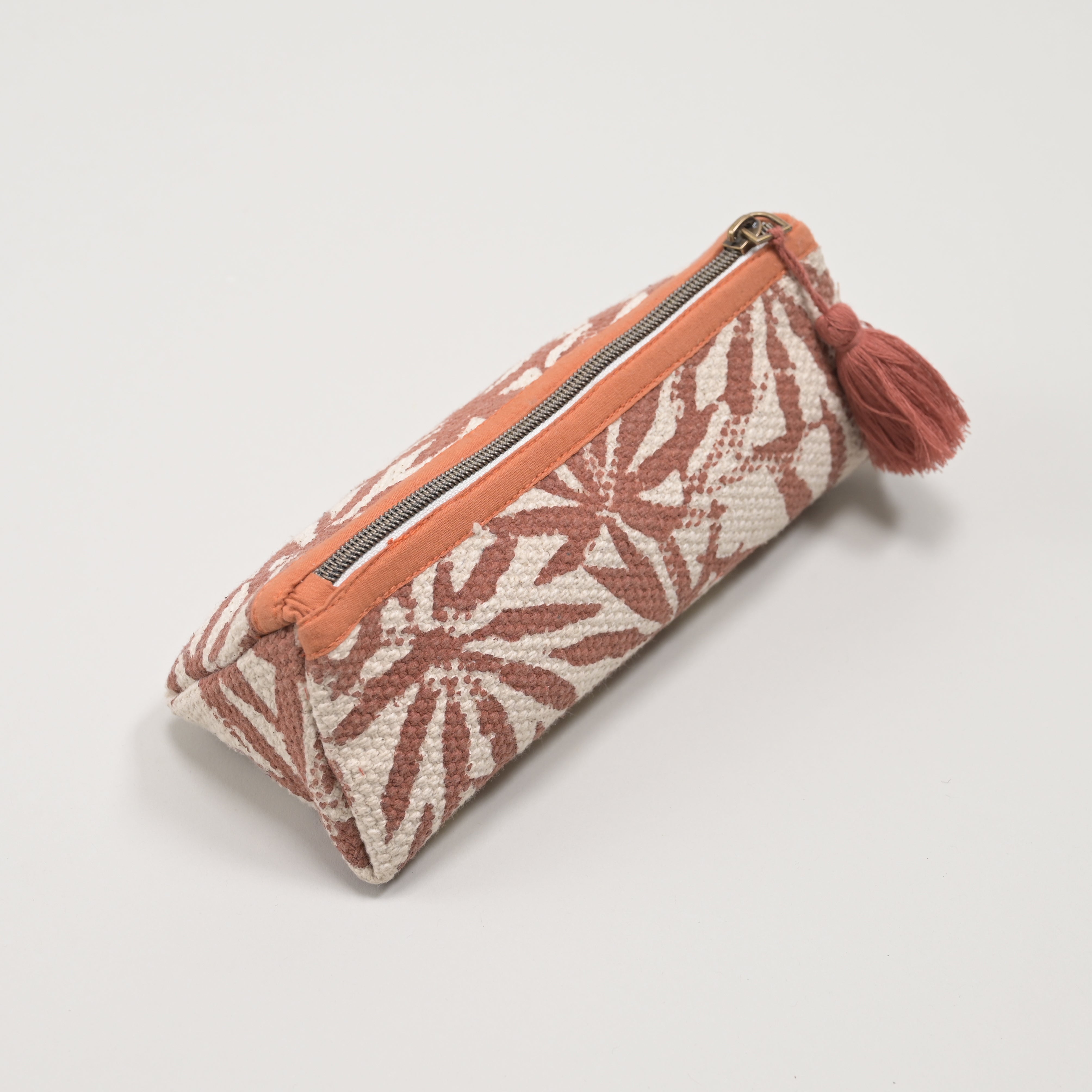 Everyday Essentials: Stationery Pouch