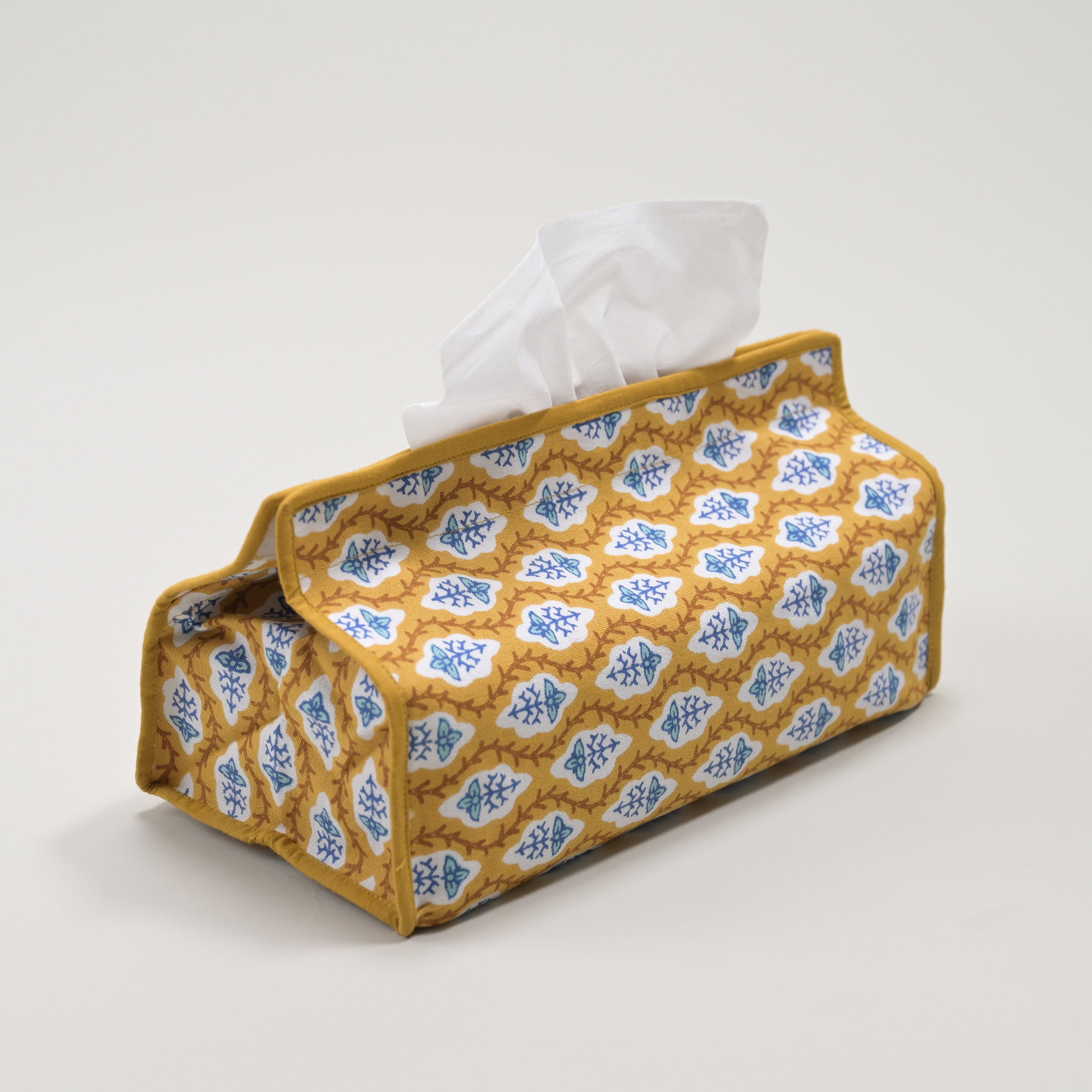 Everyday Essentials: Universal Tissue Box Cover