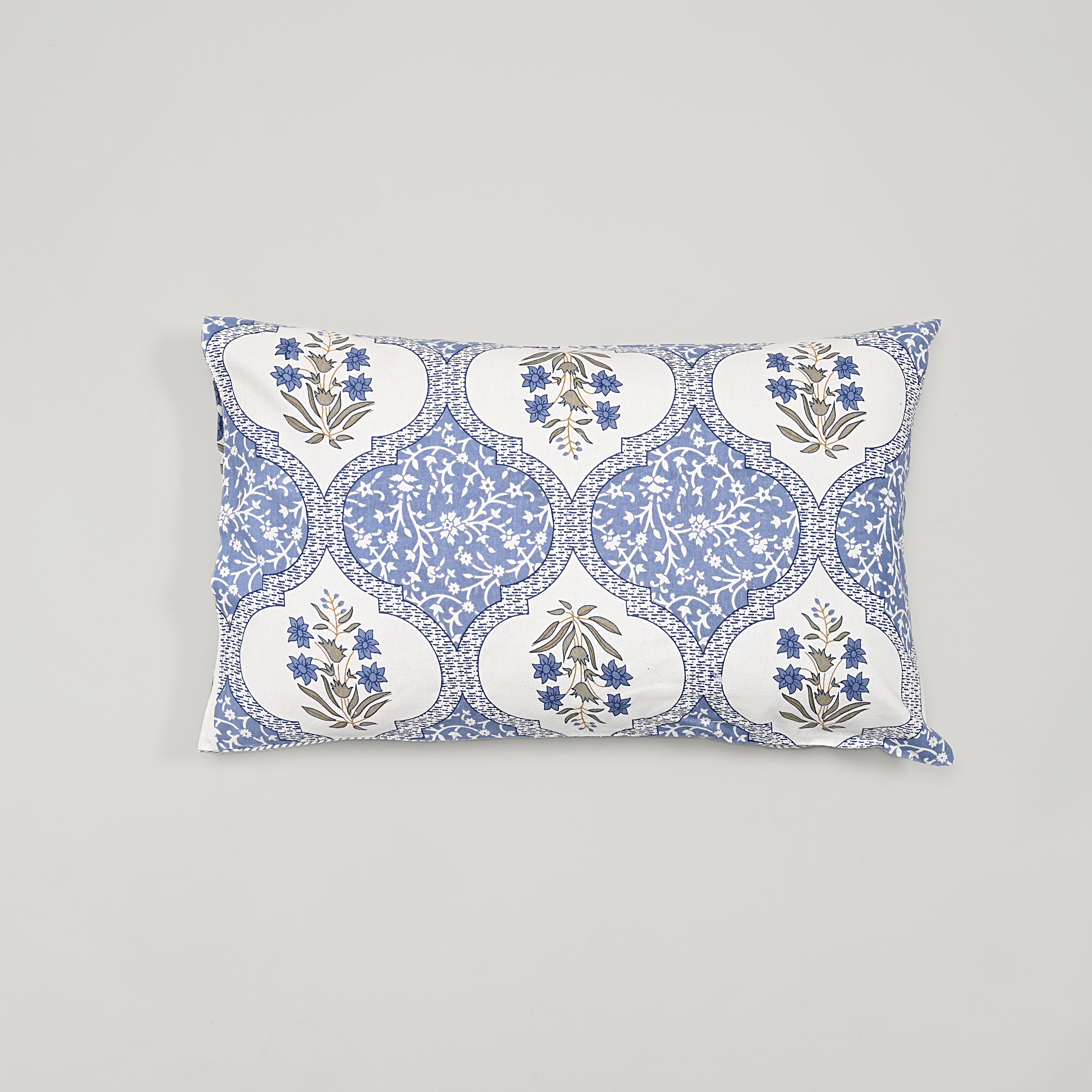 BOUQUET BLUE