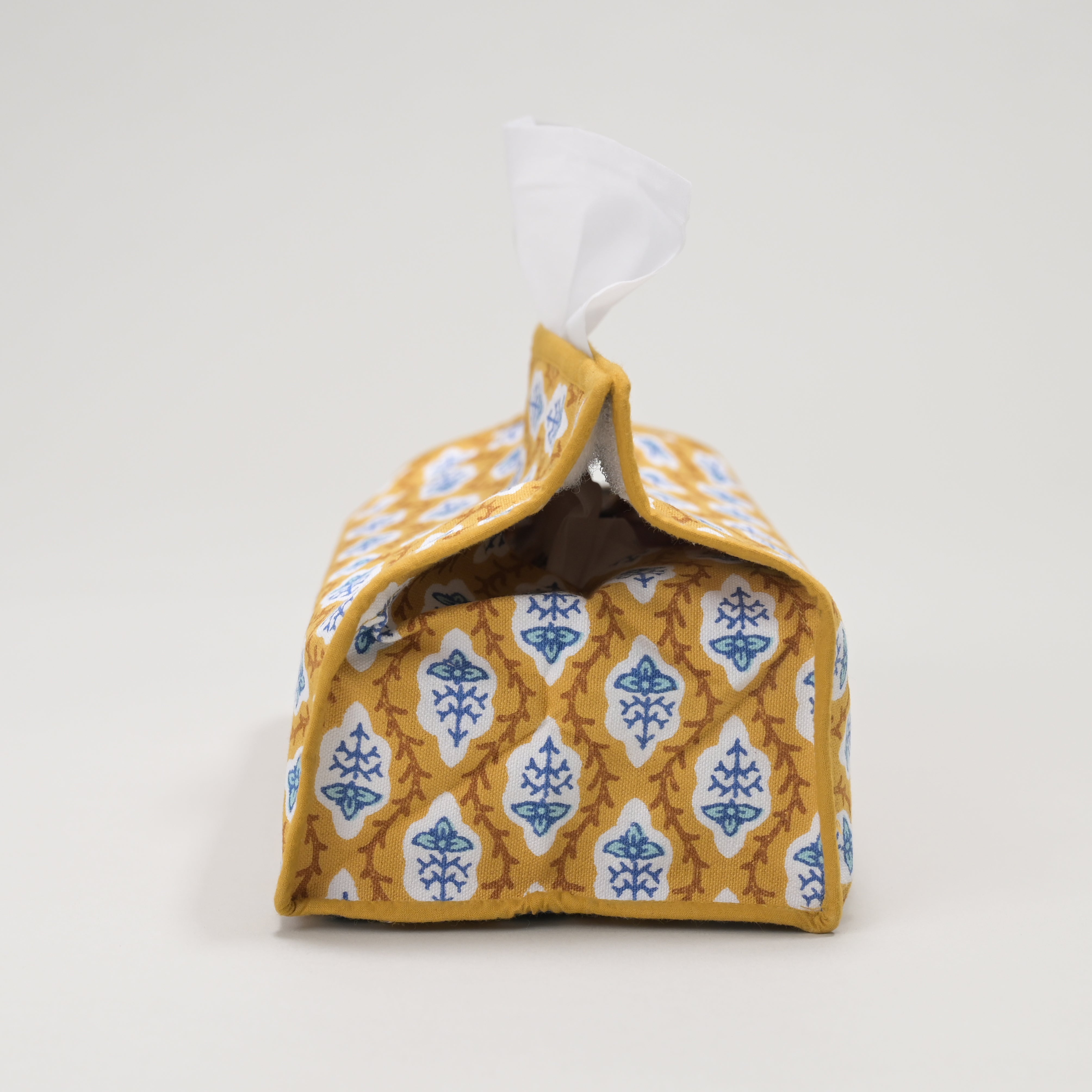 Everyday Essentials: Universal Tissue Box Cover