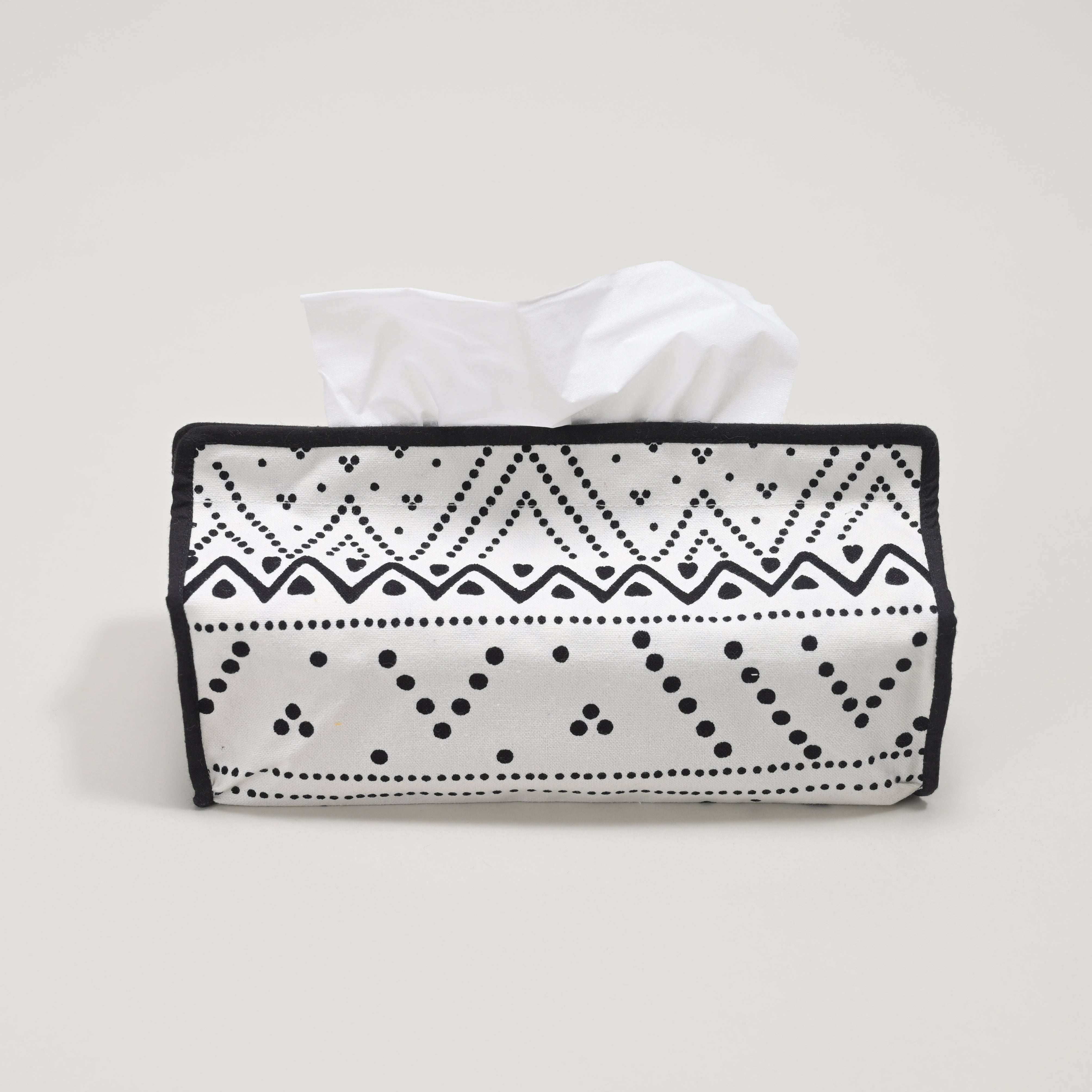 Everyday Essentials: Universal Tissue Box Cover