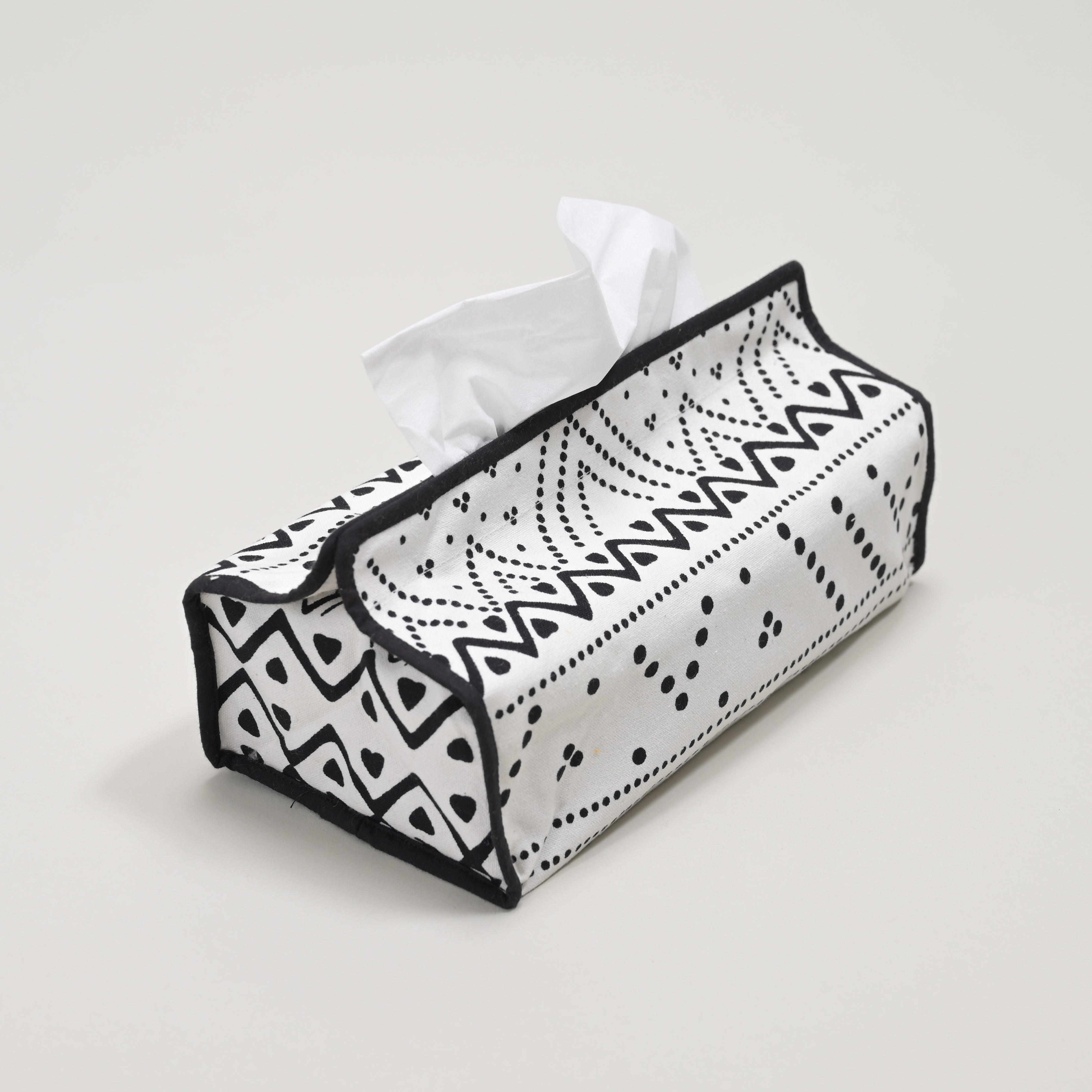 Everyday Essentials: Universal Tissue Box Cover