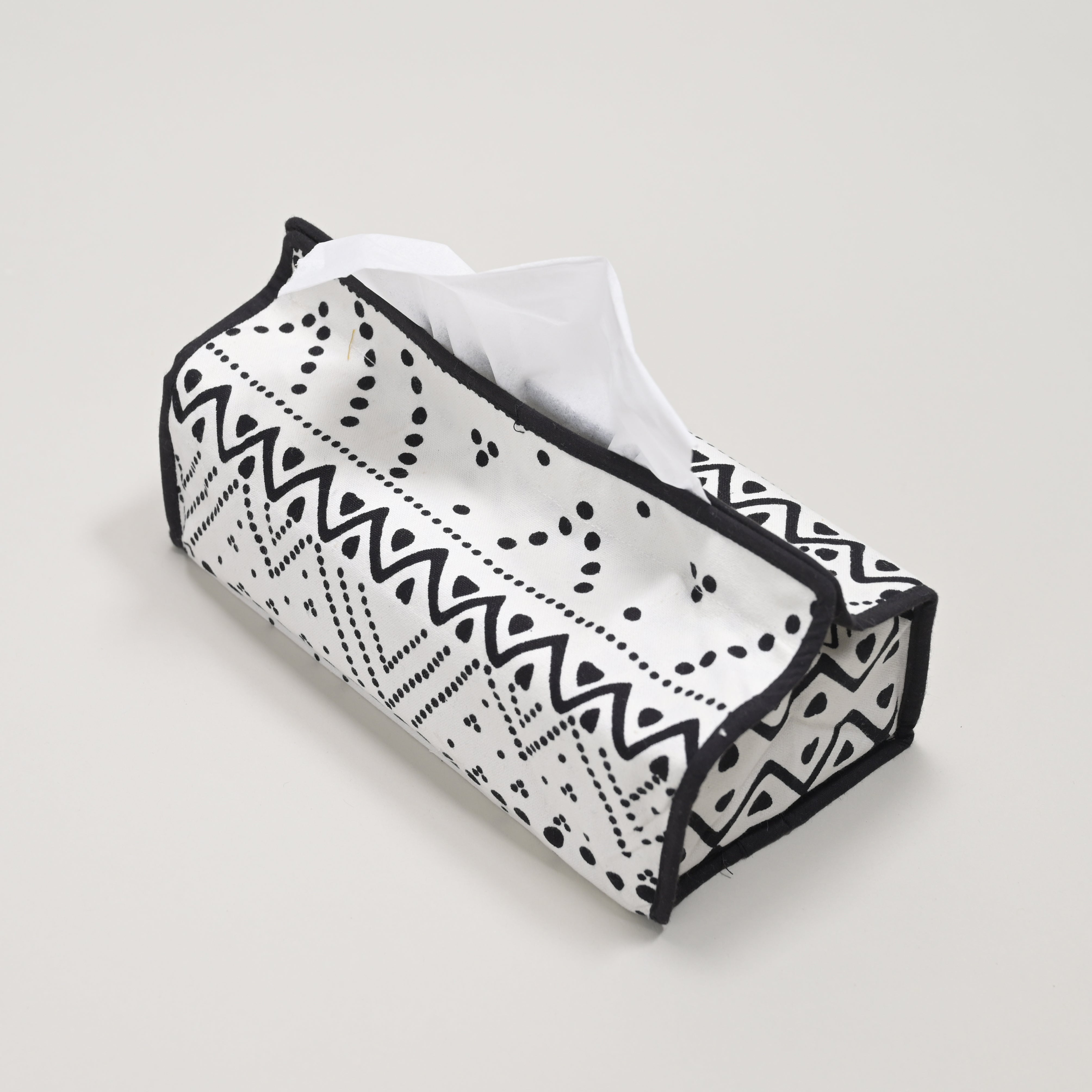 Everyday Essentials: Universal Tissue Box Cover