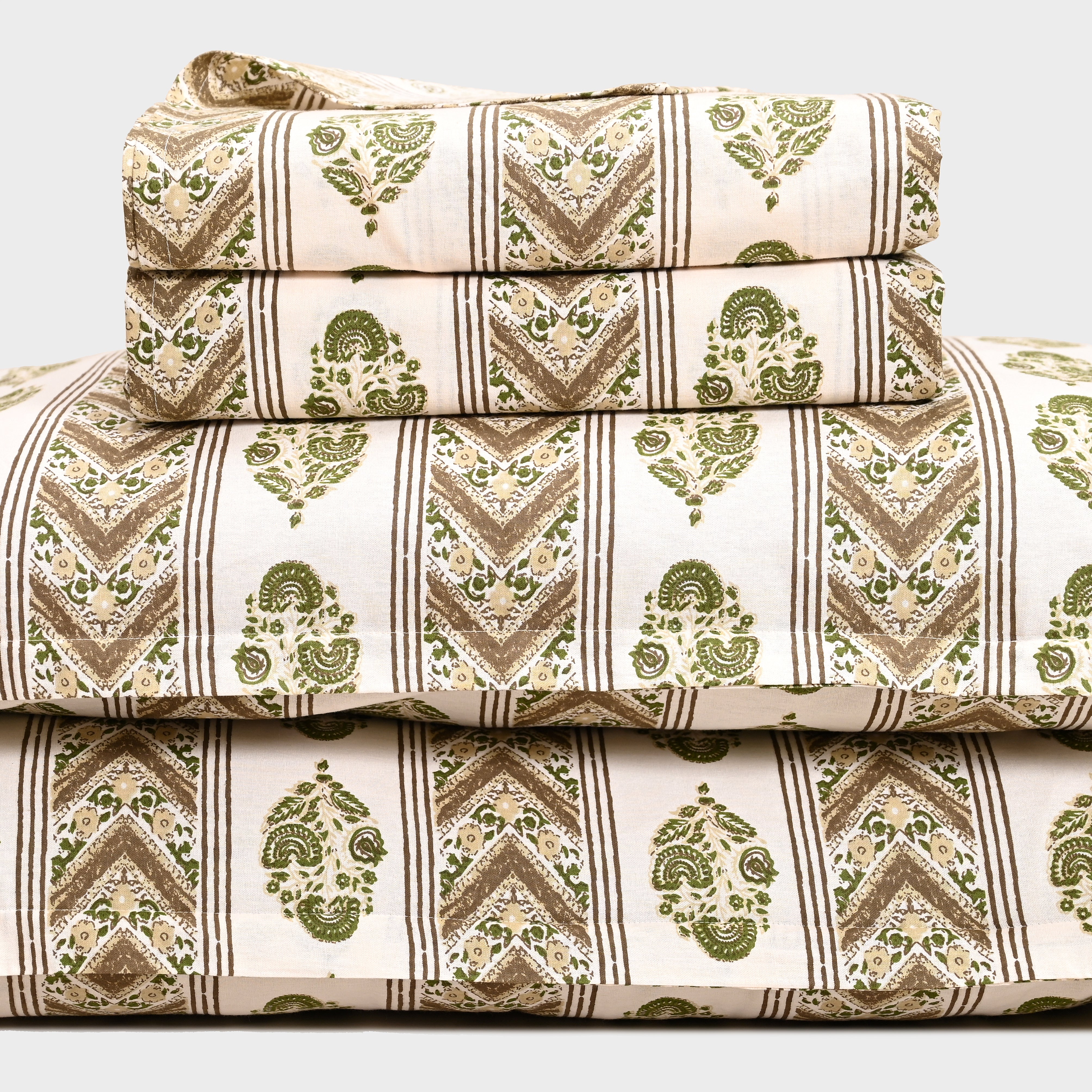 Rajvi Stria King Size Cotton Bed Sheet Set