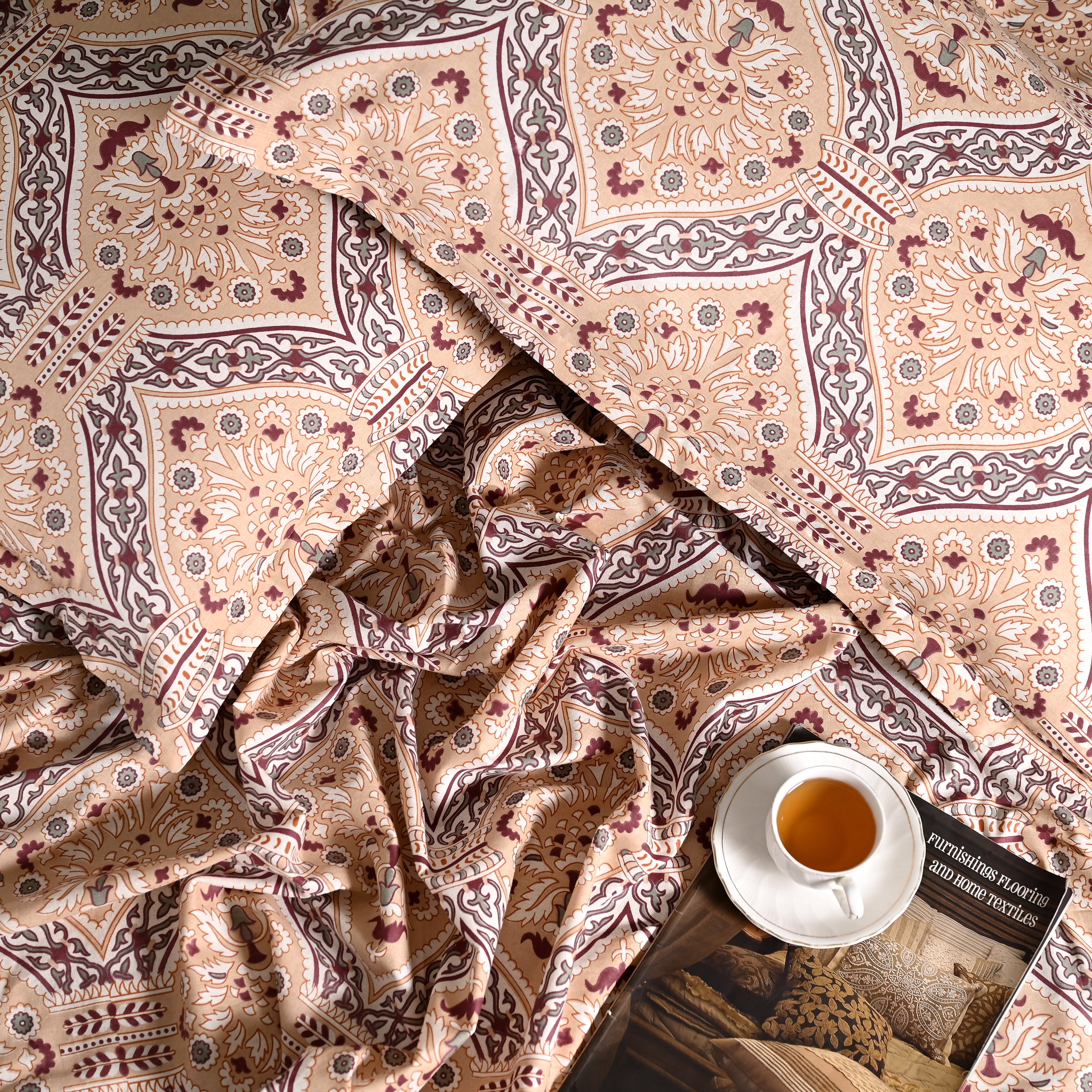 Samaanta Bed Sheet Set