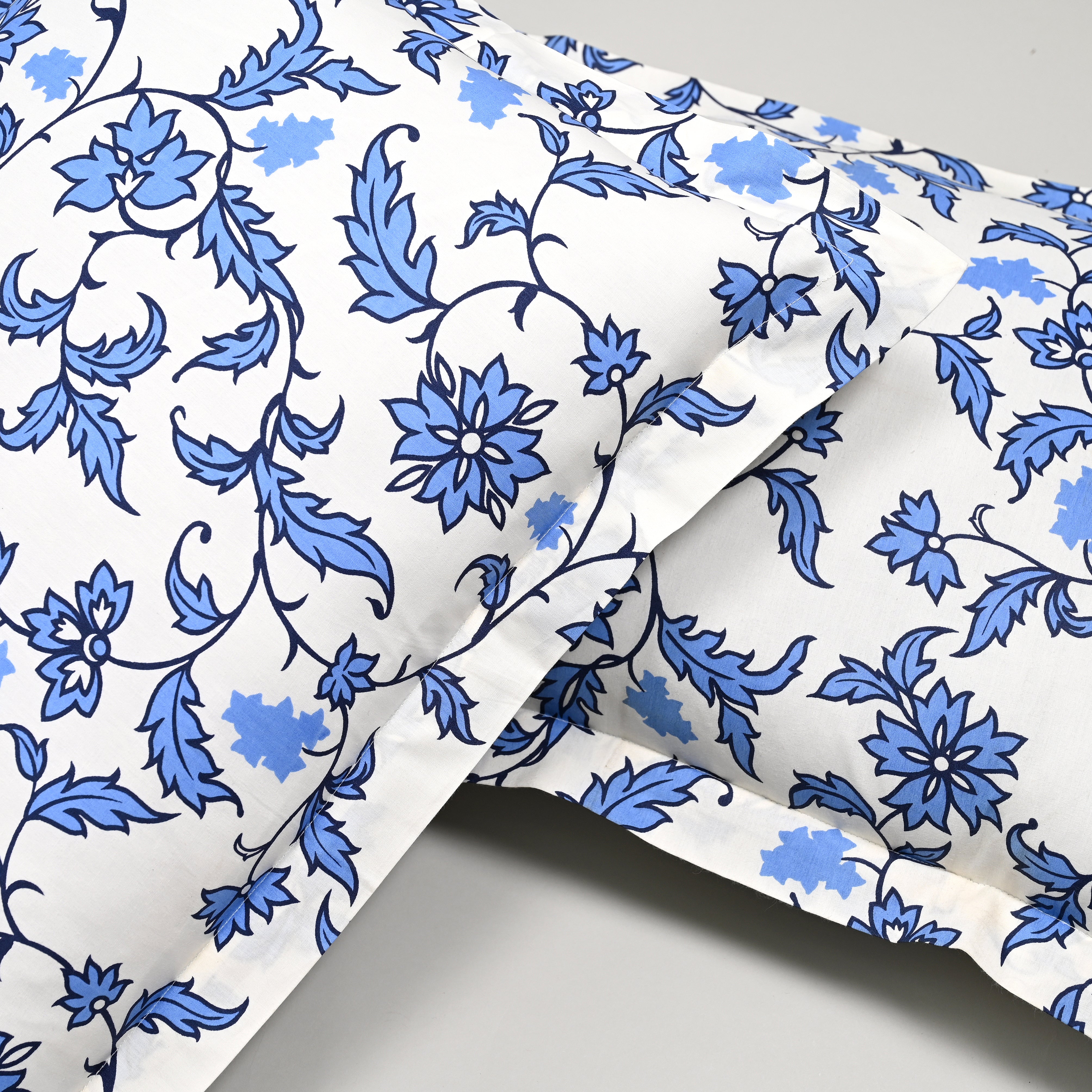 Leaves Pillow Case Set of 2 Covers