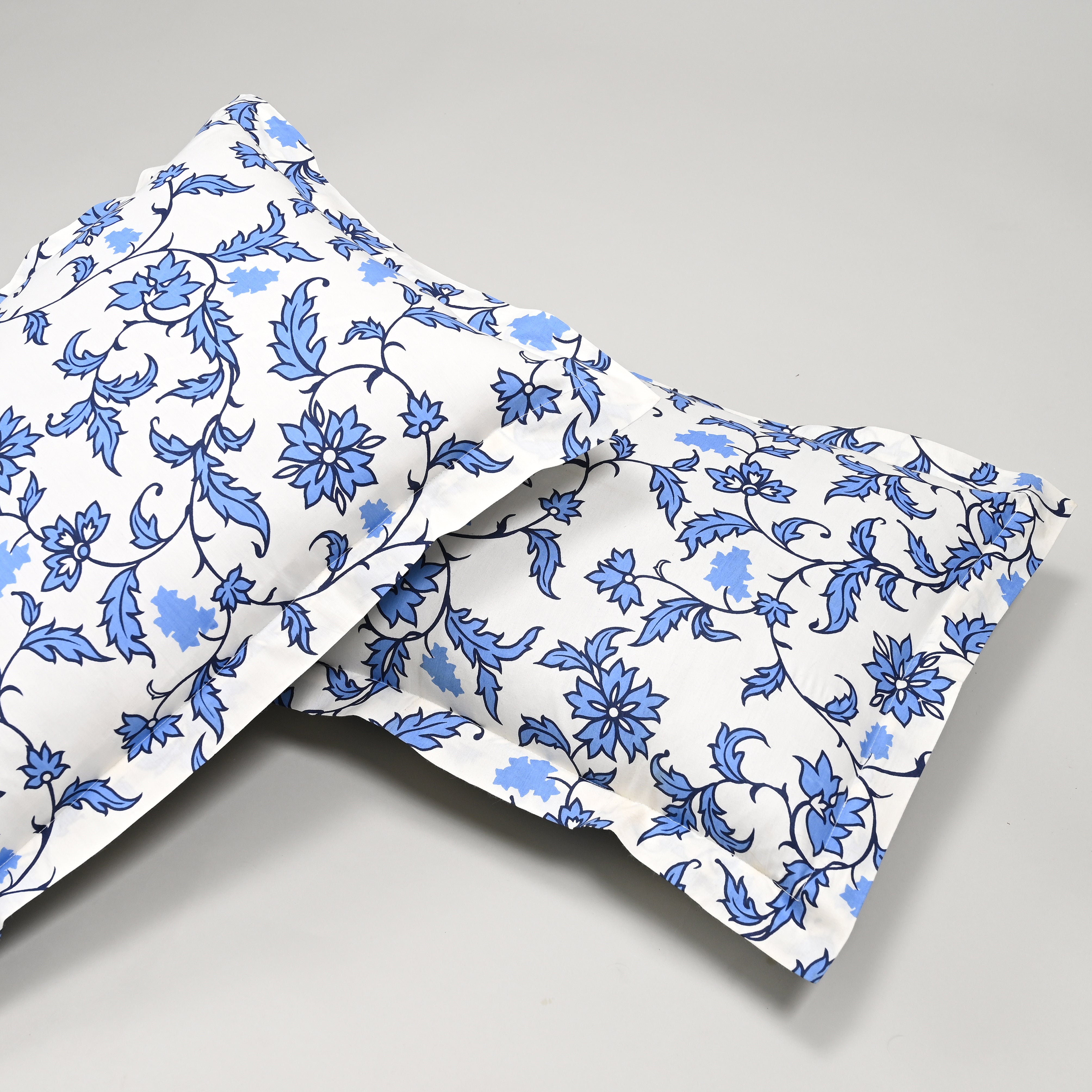 Leaves Pillow Case Set of 2 Covers