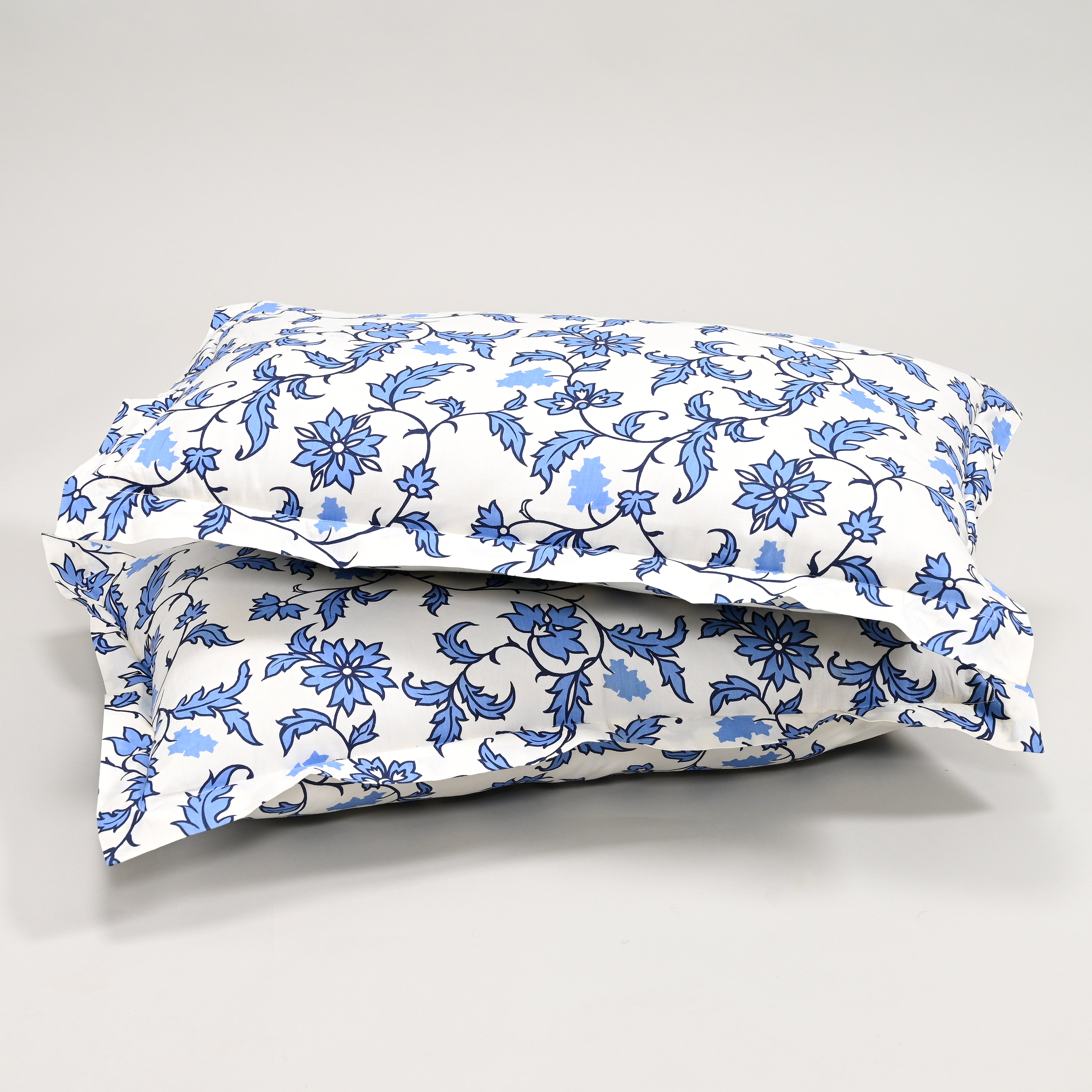Leaves Pillow Case Set of 2 Covers