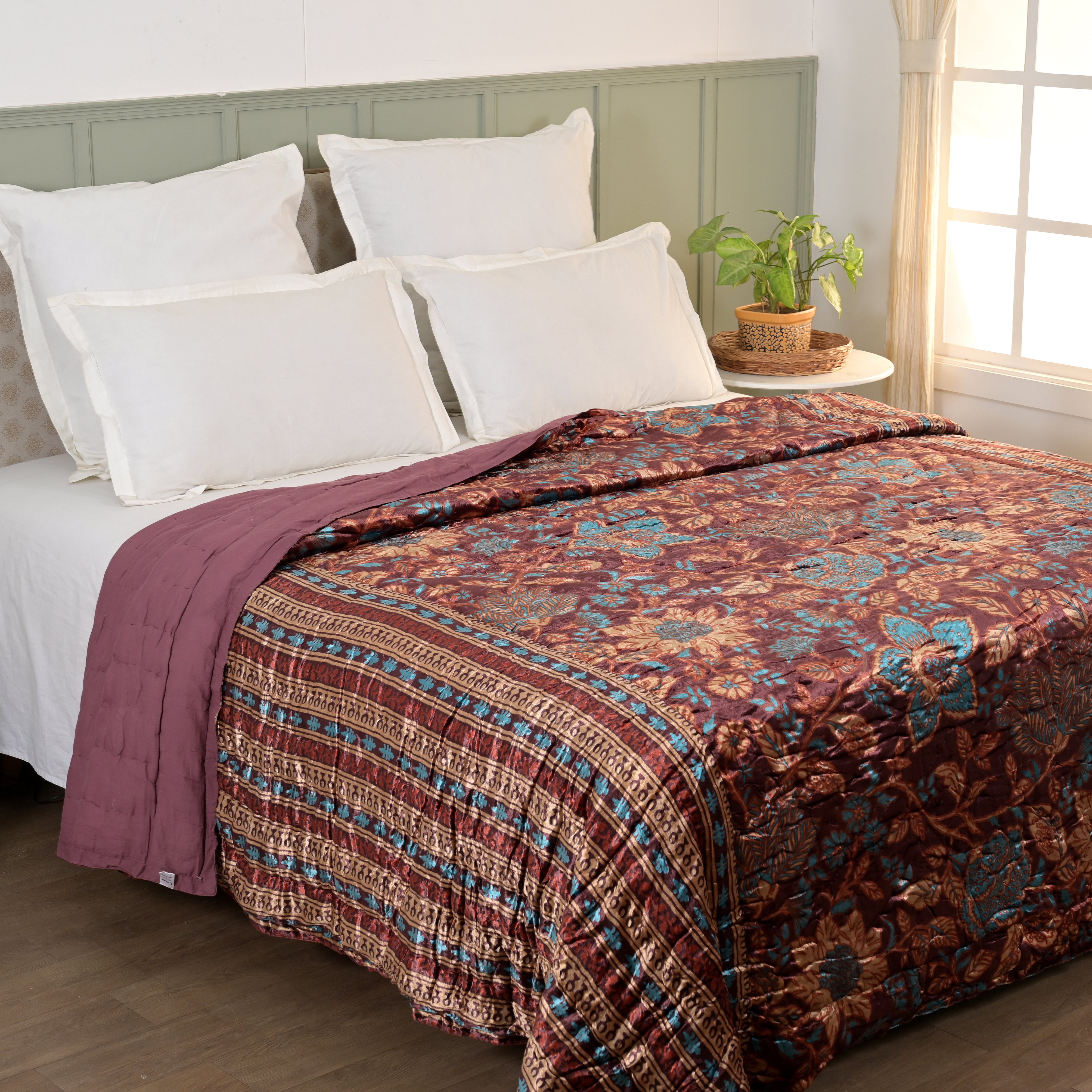 Winter Floral Velvet Bliss Quilt