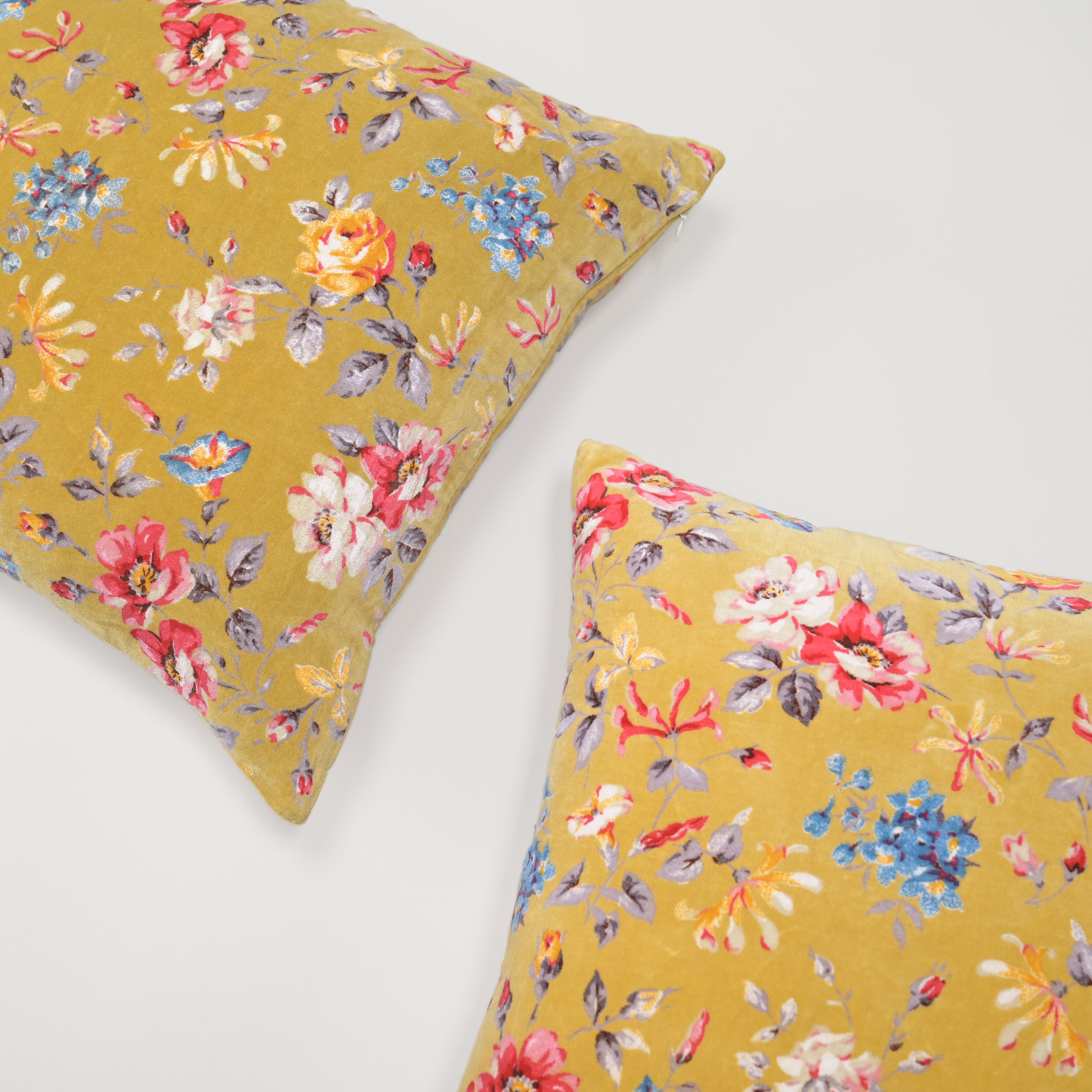 Sunny Blossom Velvet Elegance Cushion Cover