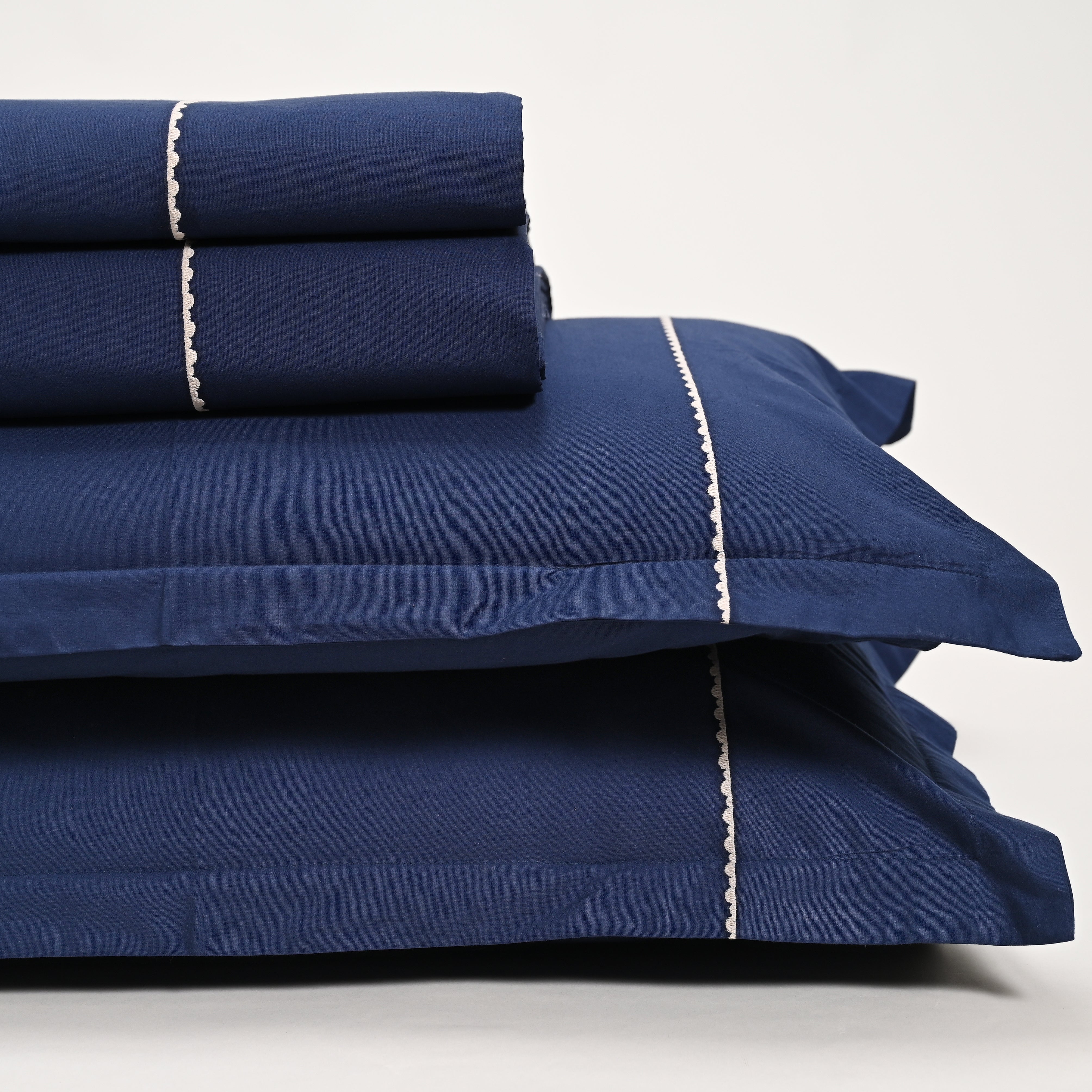 Sapphire – 300 TC Percale Embroidered Bed Sheet Set