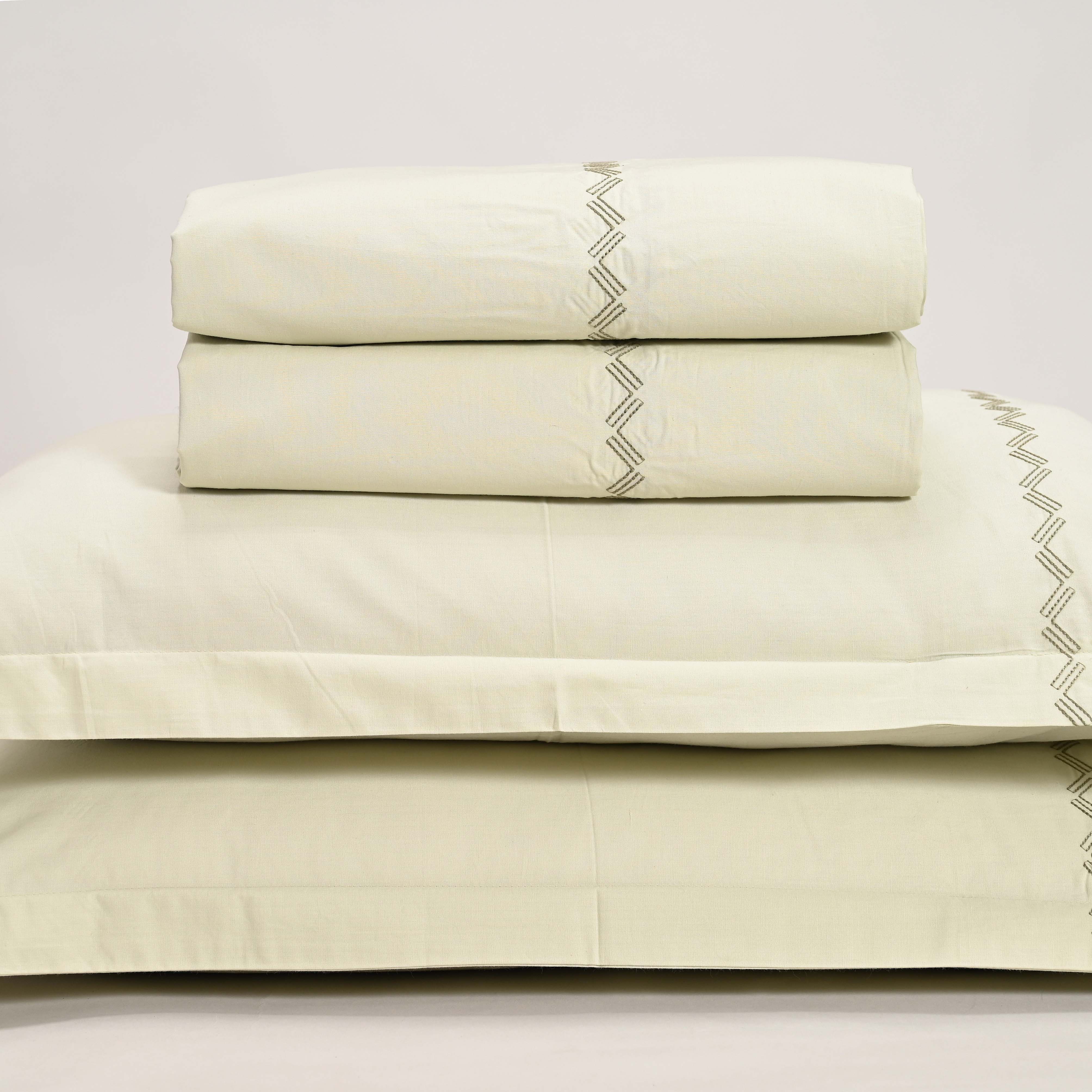 Regal Embroidered 300 TC Luxury Cotton Sheets - Premium Embroidered Bedding Set for Comfort & Style