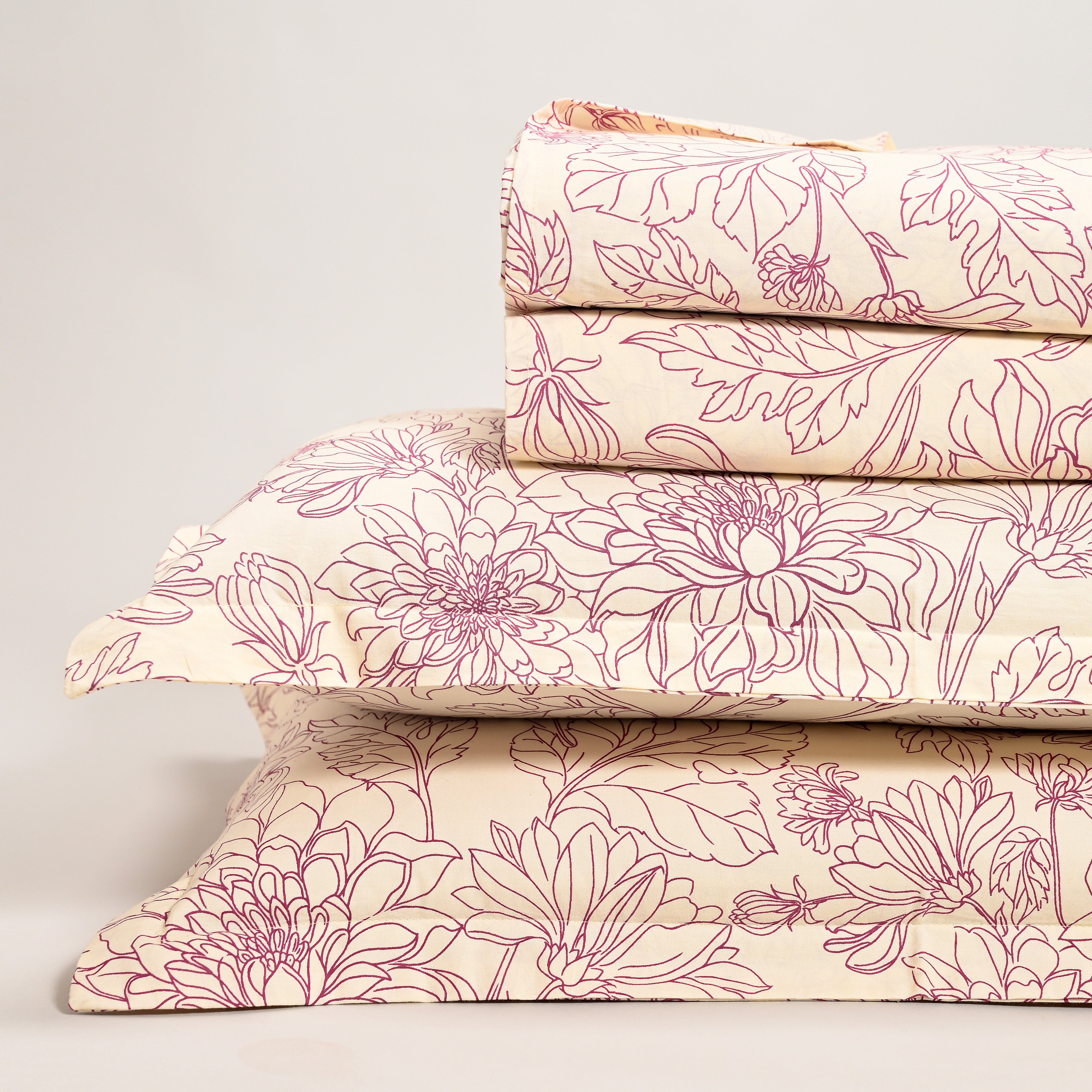 Regal Delia Dreams 300 TC Luxury Cotton Sheets – Premium Printed Bedding Set