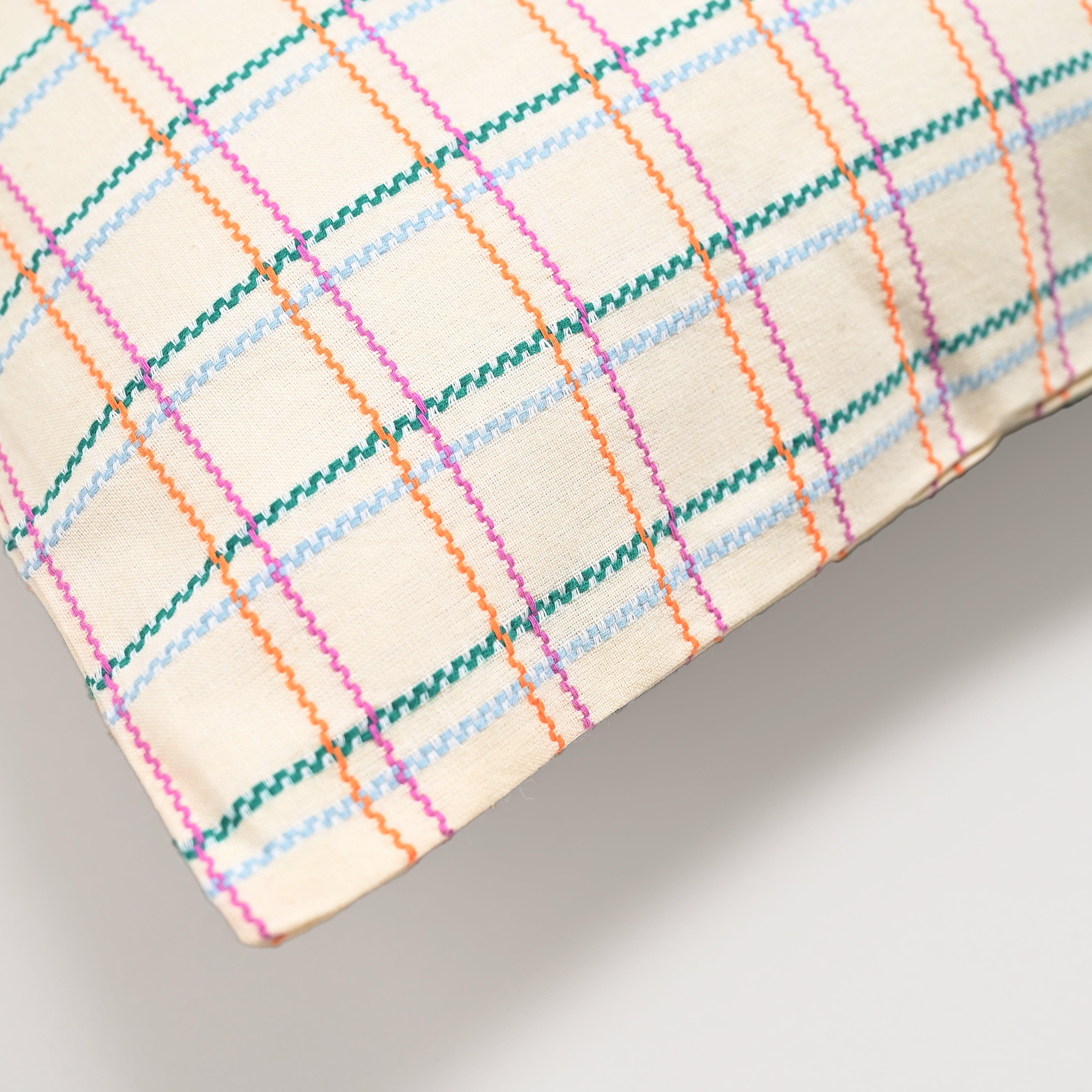Wavy Checks Pillow Cover, Set of 2