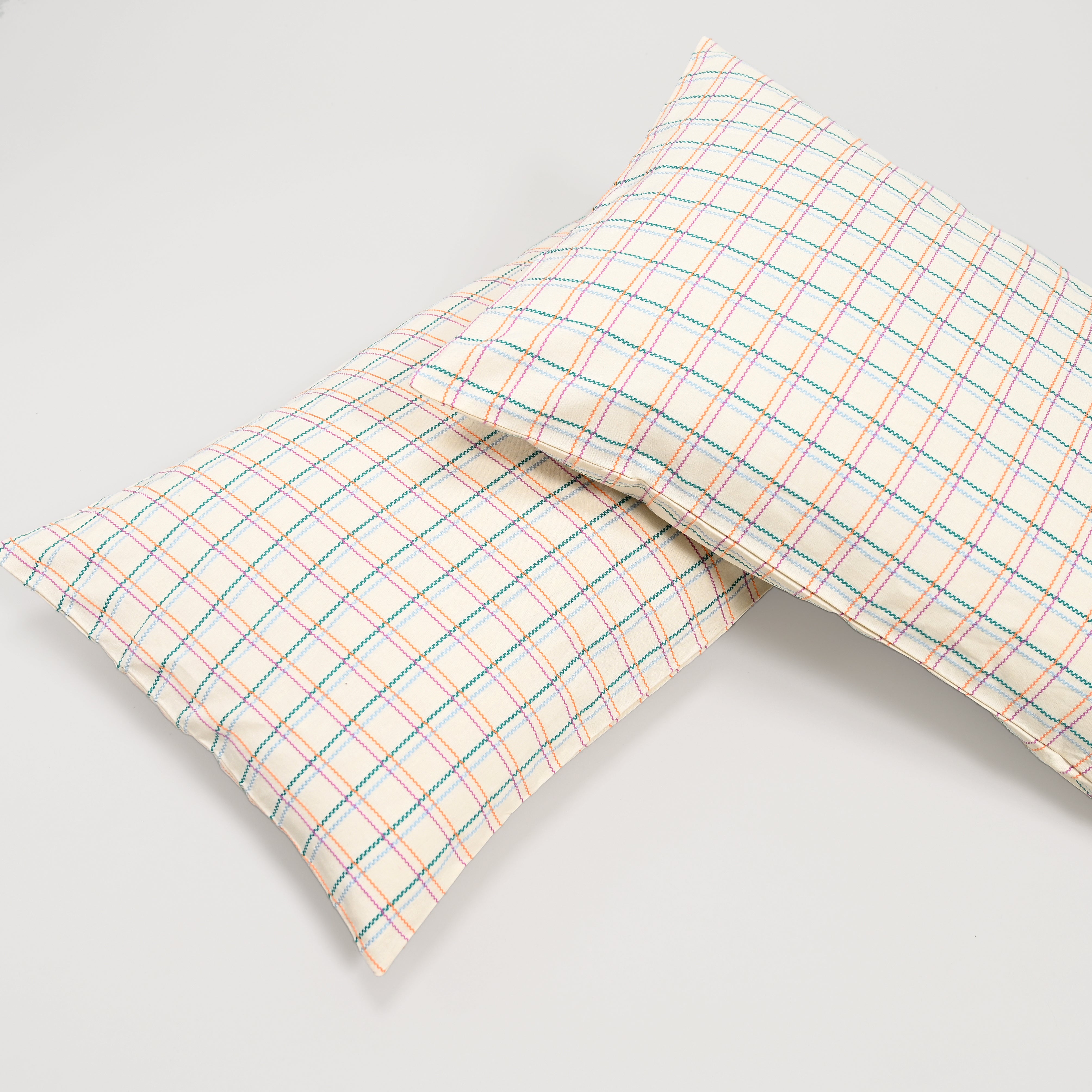 Wavy Checks Pillow Cover, Set of 2