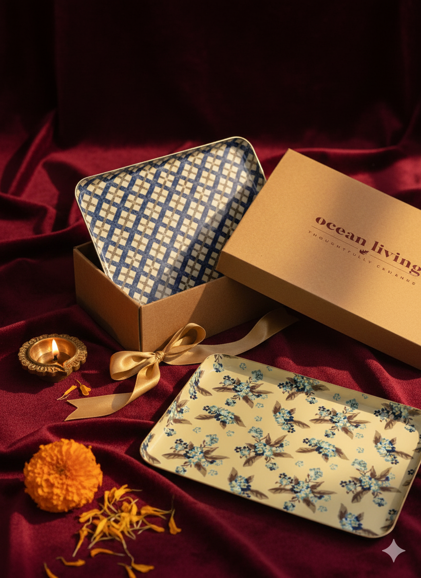 Petal & Pattern Set of Two Aluminium Trays