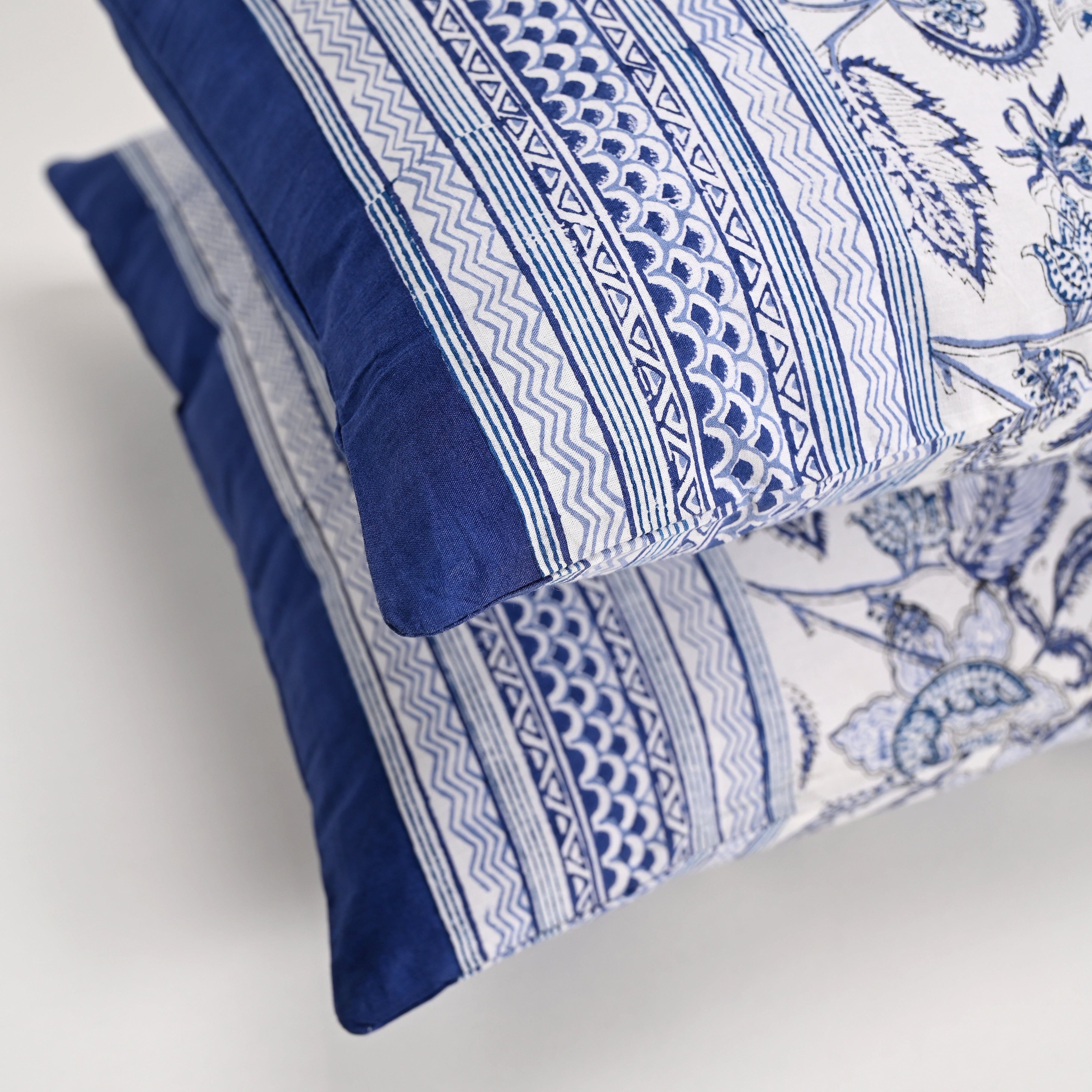 Euphoria Blue Block Printed Bed Sheetwith set of 2 Shams