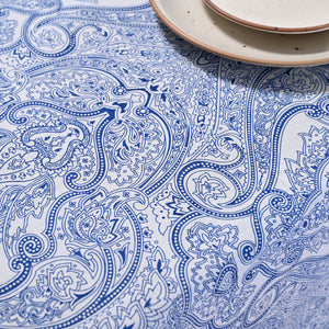Stencil Art Paisely 6 Seater Table Cover